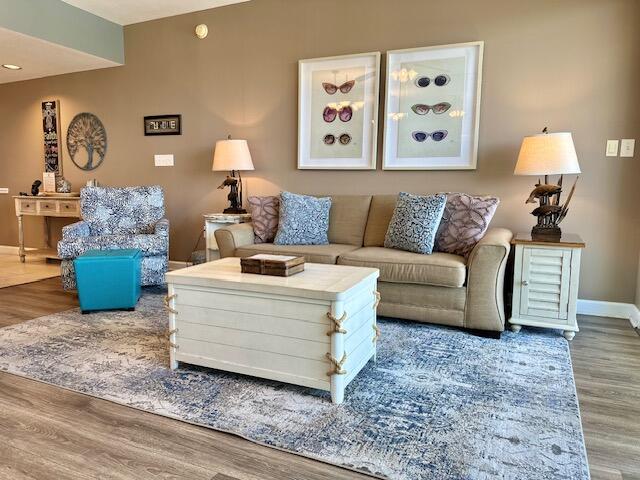 STERLING SHORES - Residential