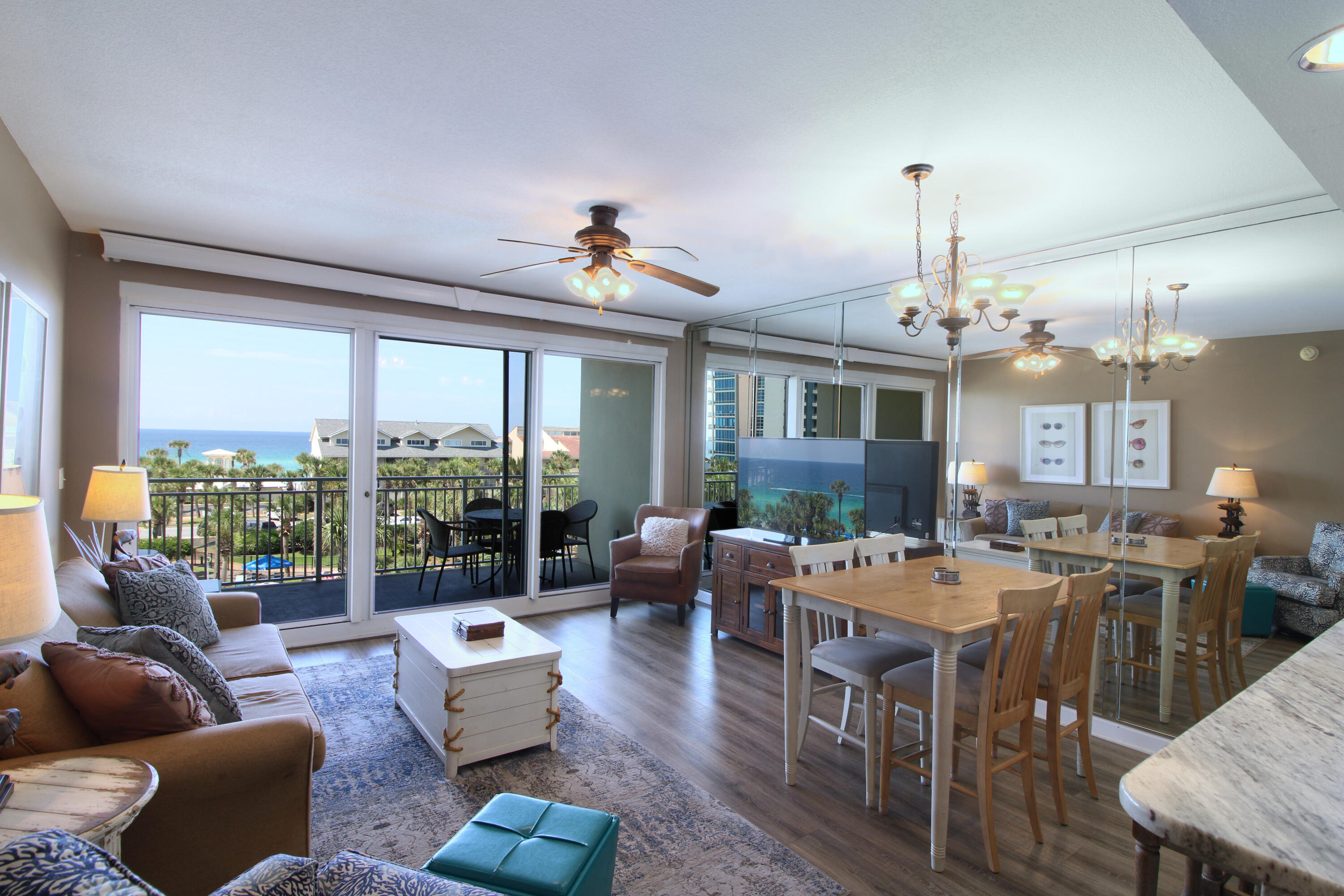 STERLING SHORES - Residential