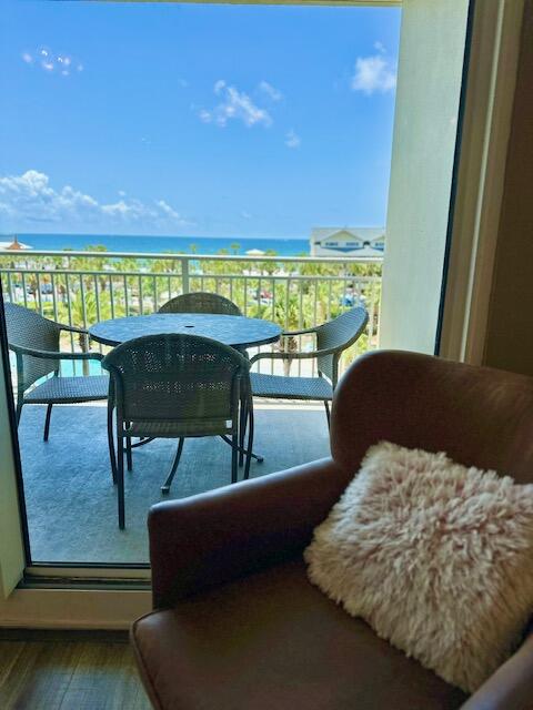STERLING SHORES - Residential