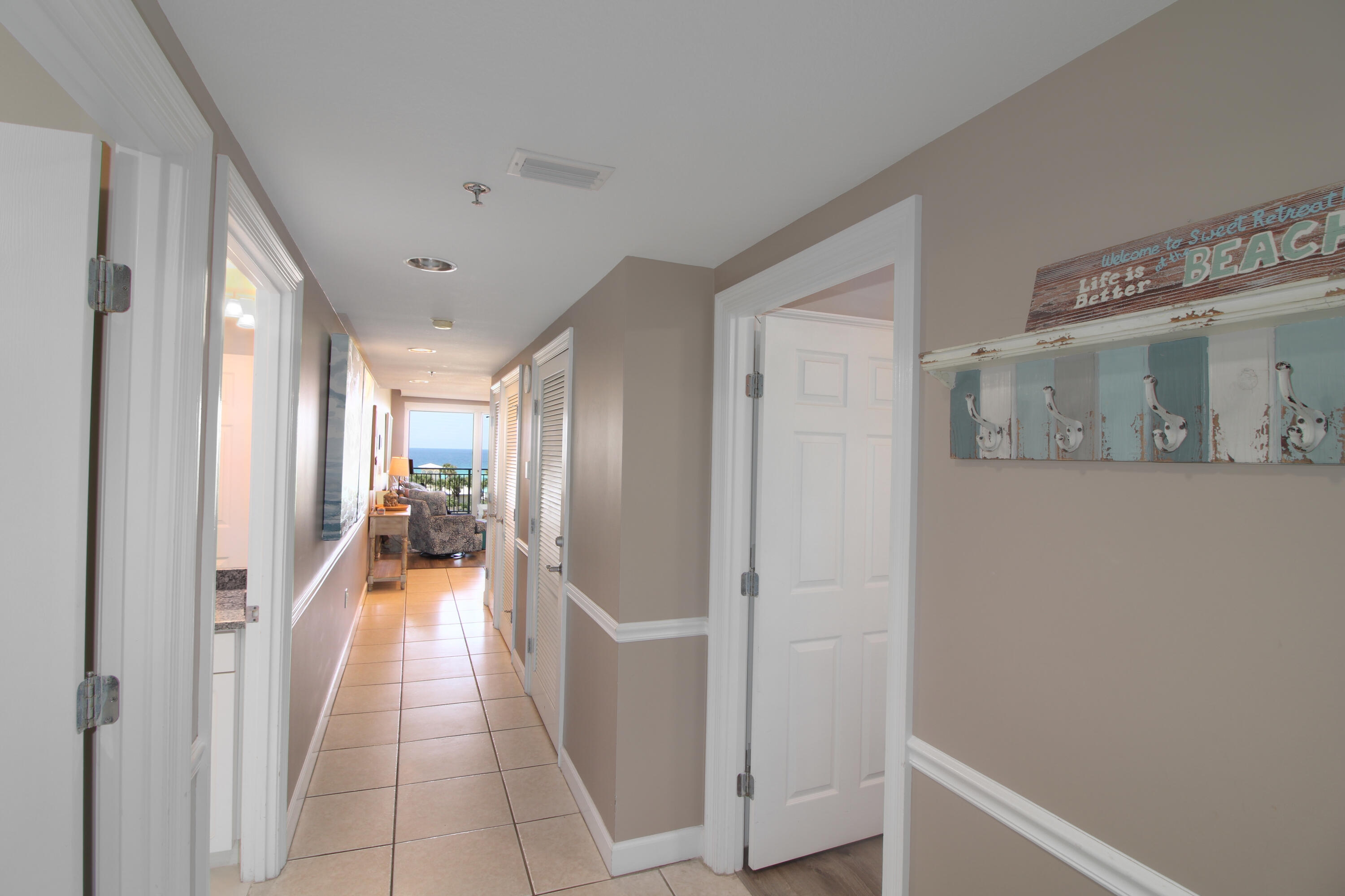 STERLING SHORES - Residential