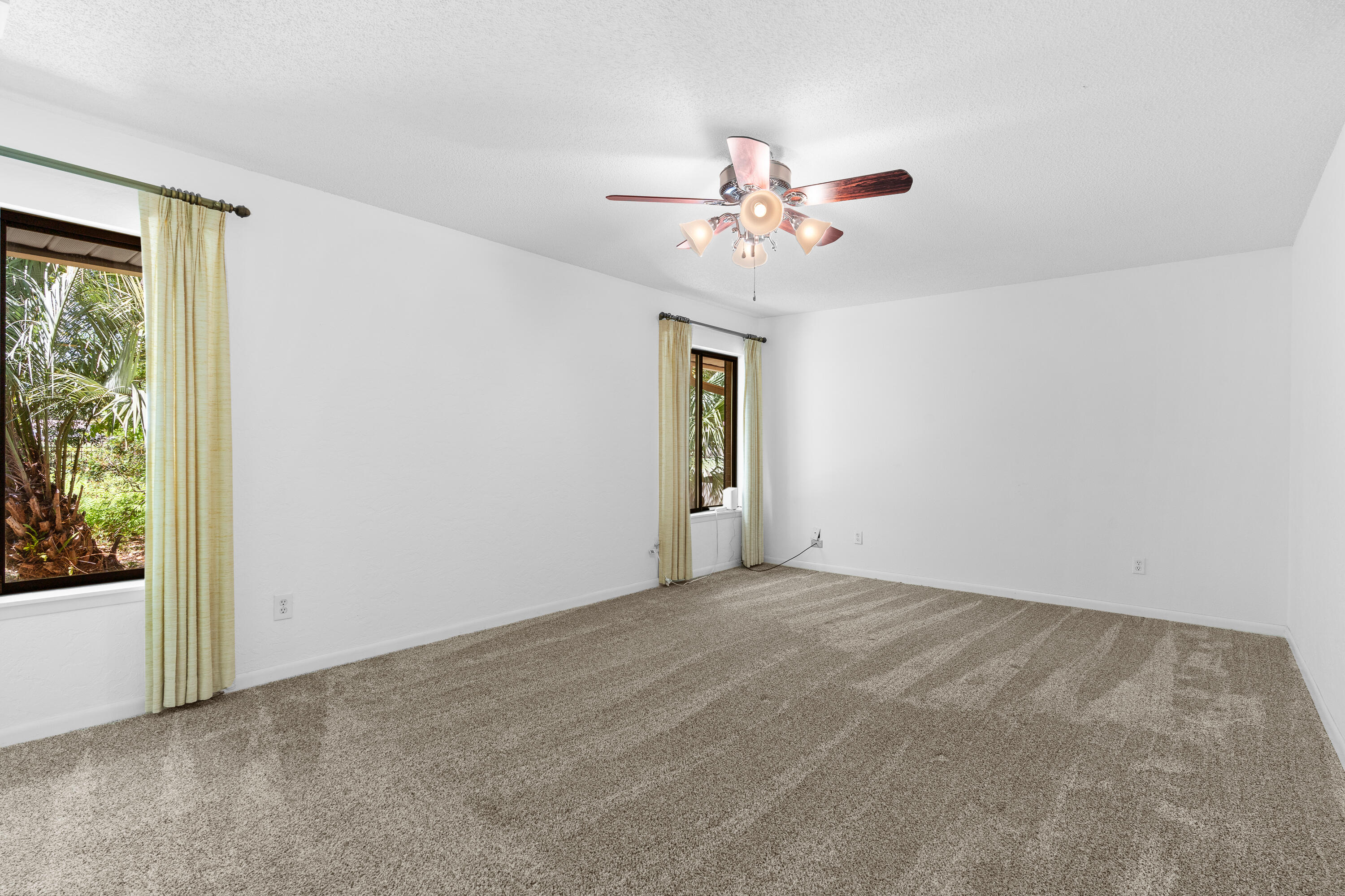 ROCKY BAYOU COUNTRY CLUB ESTATES 3 - Residential