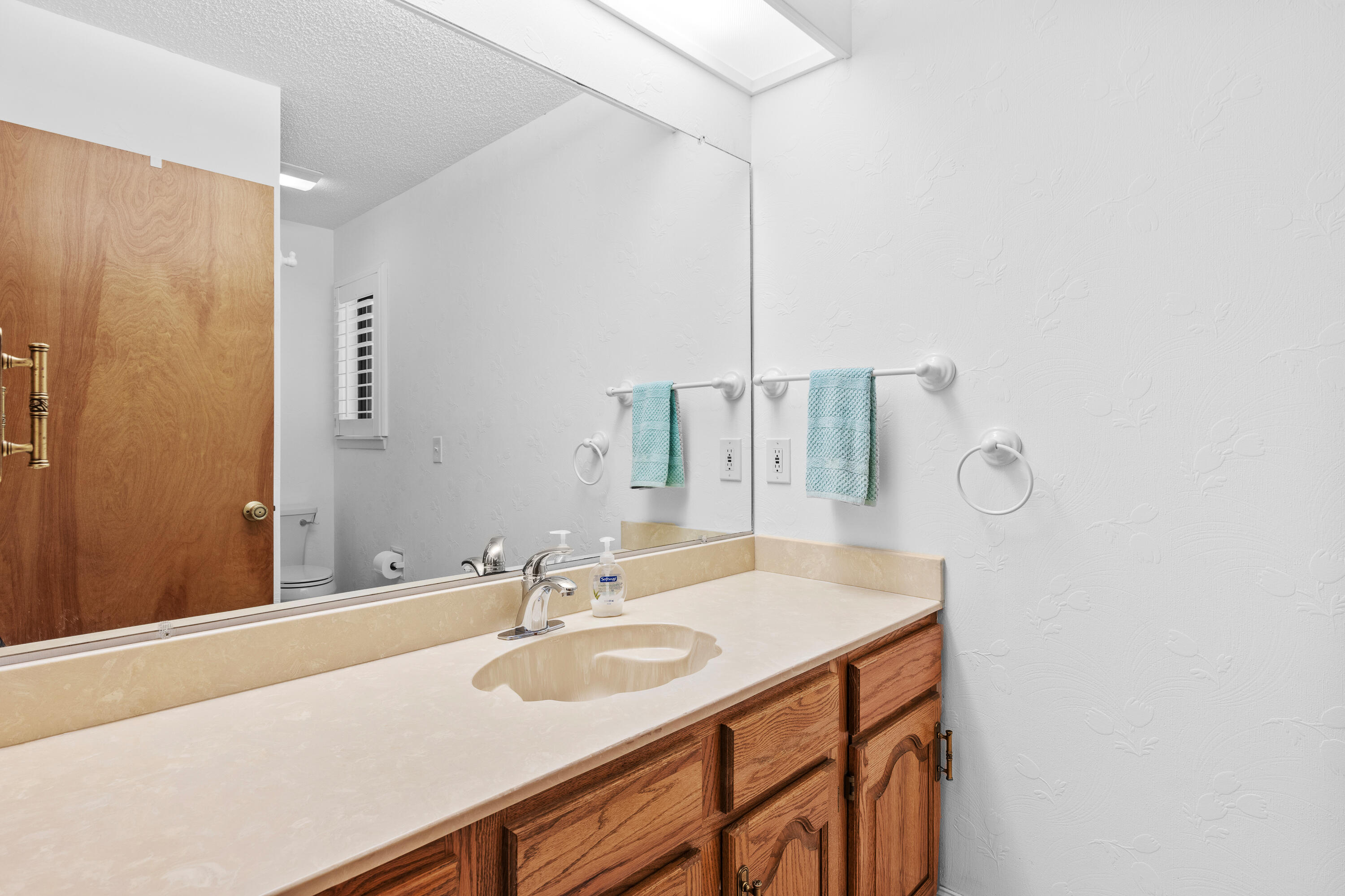 ROCKY BAYOU COUNTRY CLUB ESTATES 3 - Residential