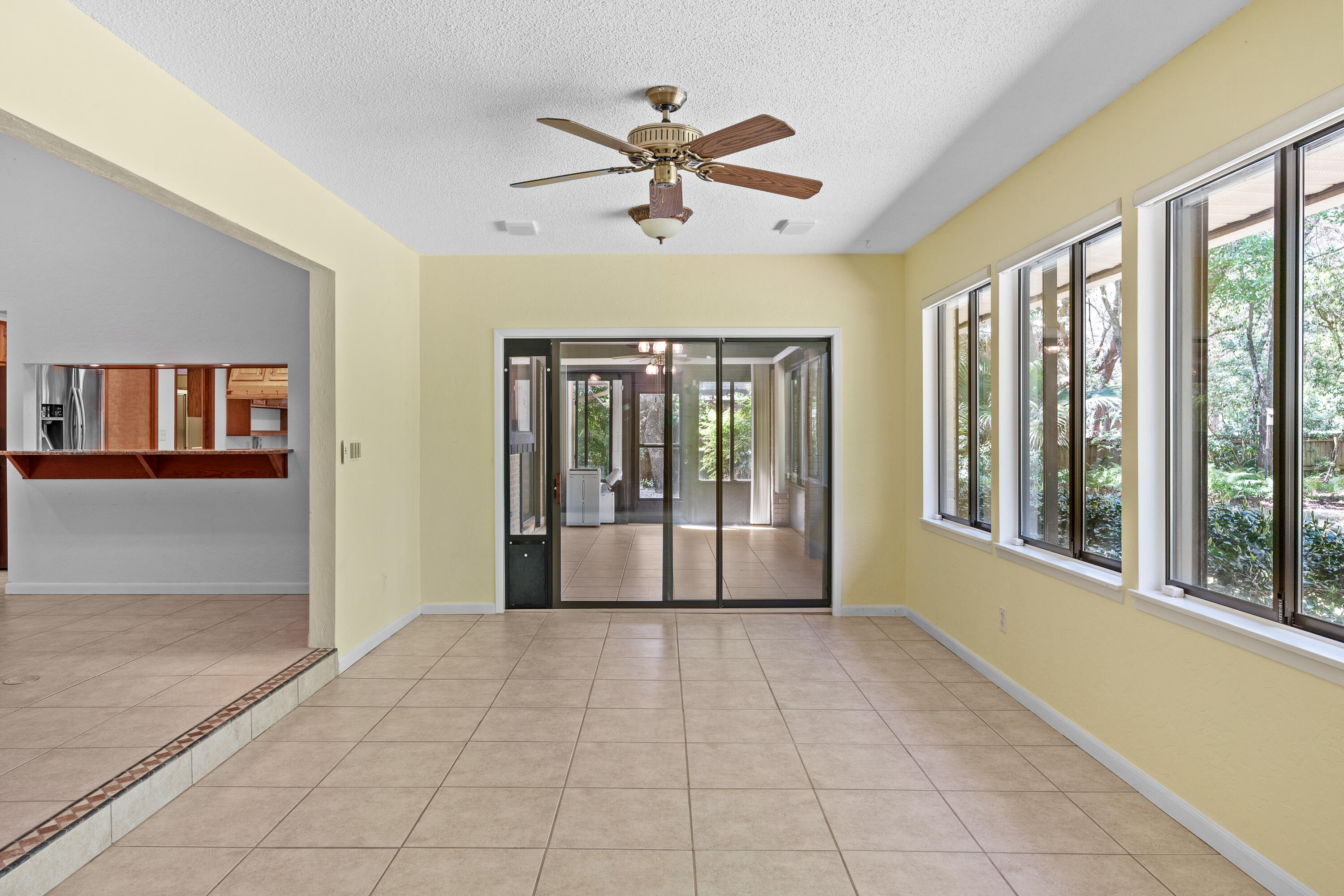 ROCKY BAYOU COUNTRY CLUB ESTATES 3 - Residential