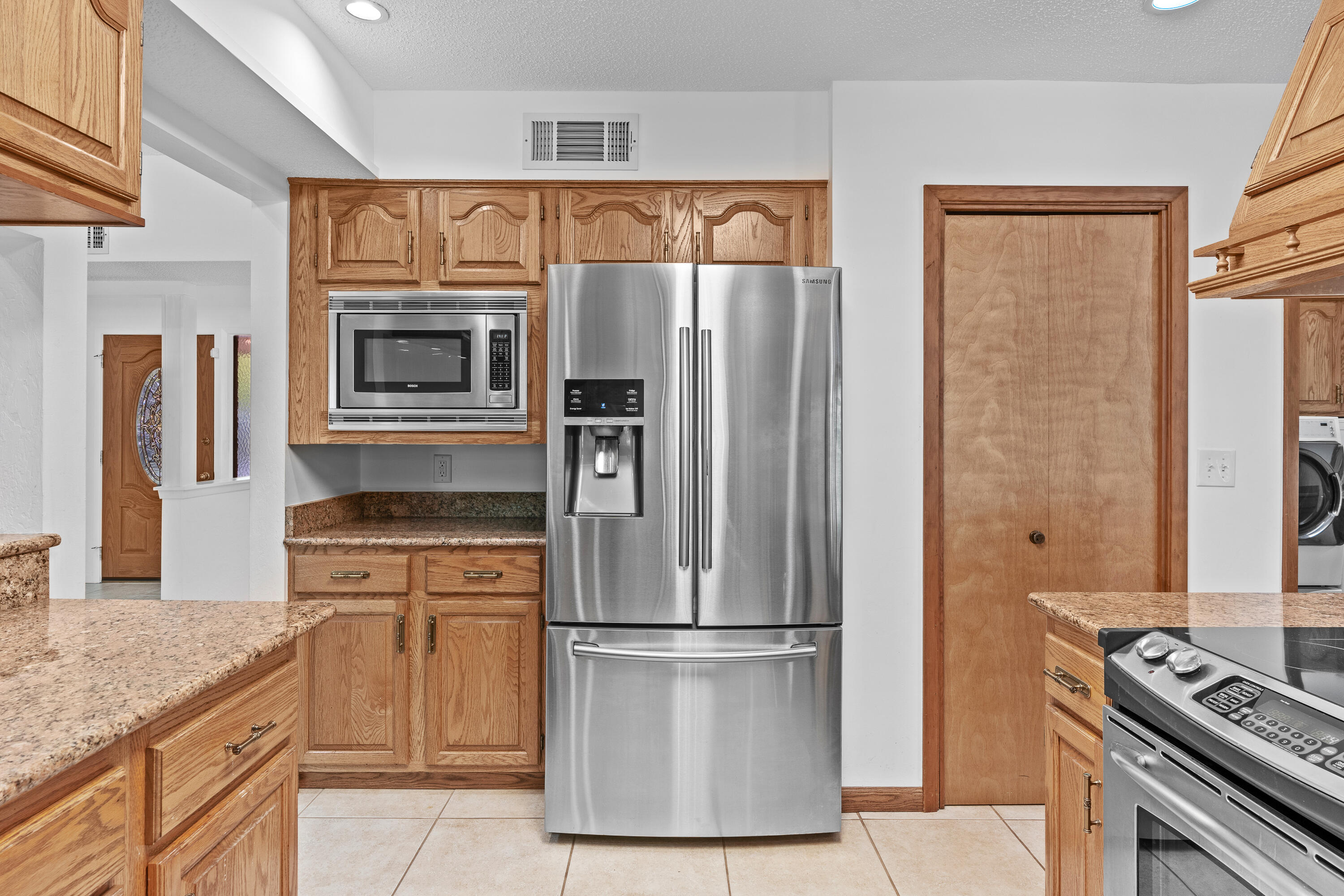 ROCKY BAYOU COUNTRY CLUB ESTATES 3 - Residential