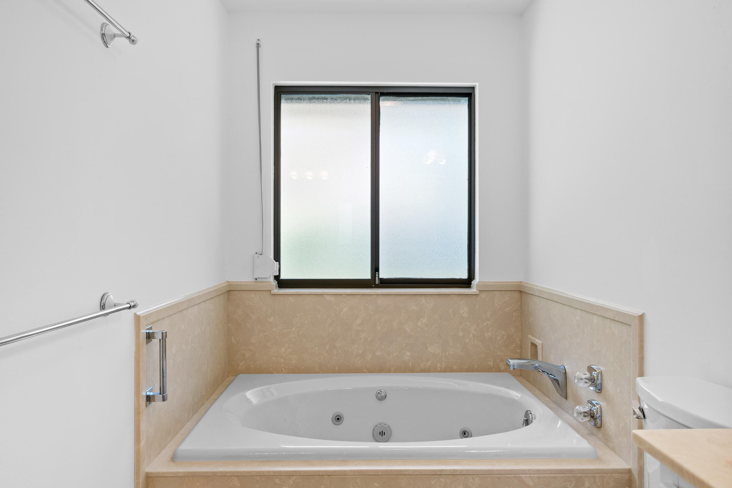 ROCKY BAYOU COUNTRY CLUB ESTATES 3 - Residential