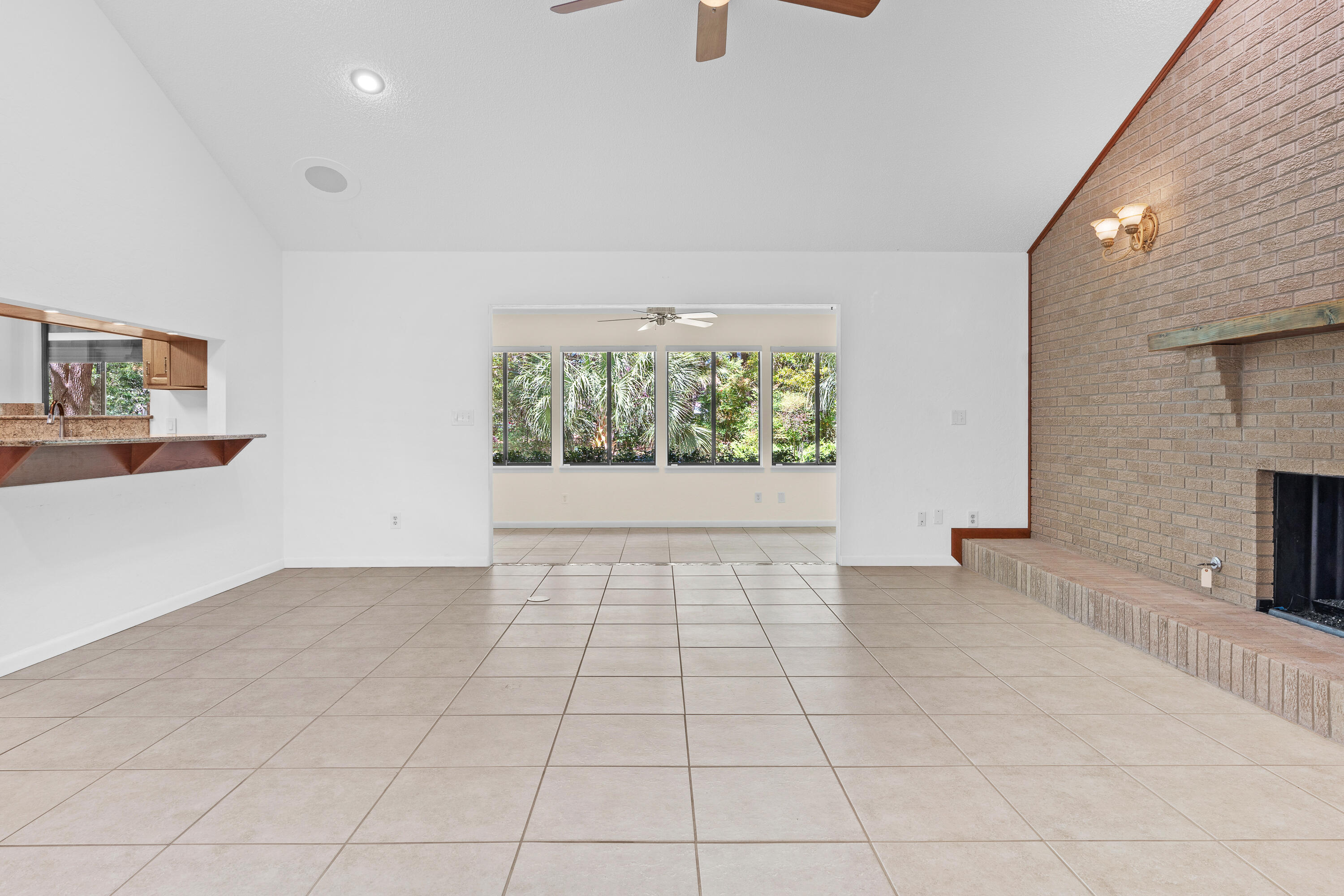 ROCKY BAYOU COUNTRY CLUB ESTATES 3 - Residential