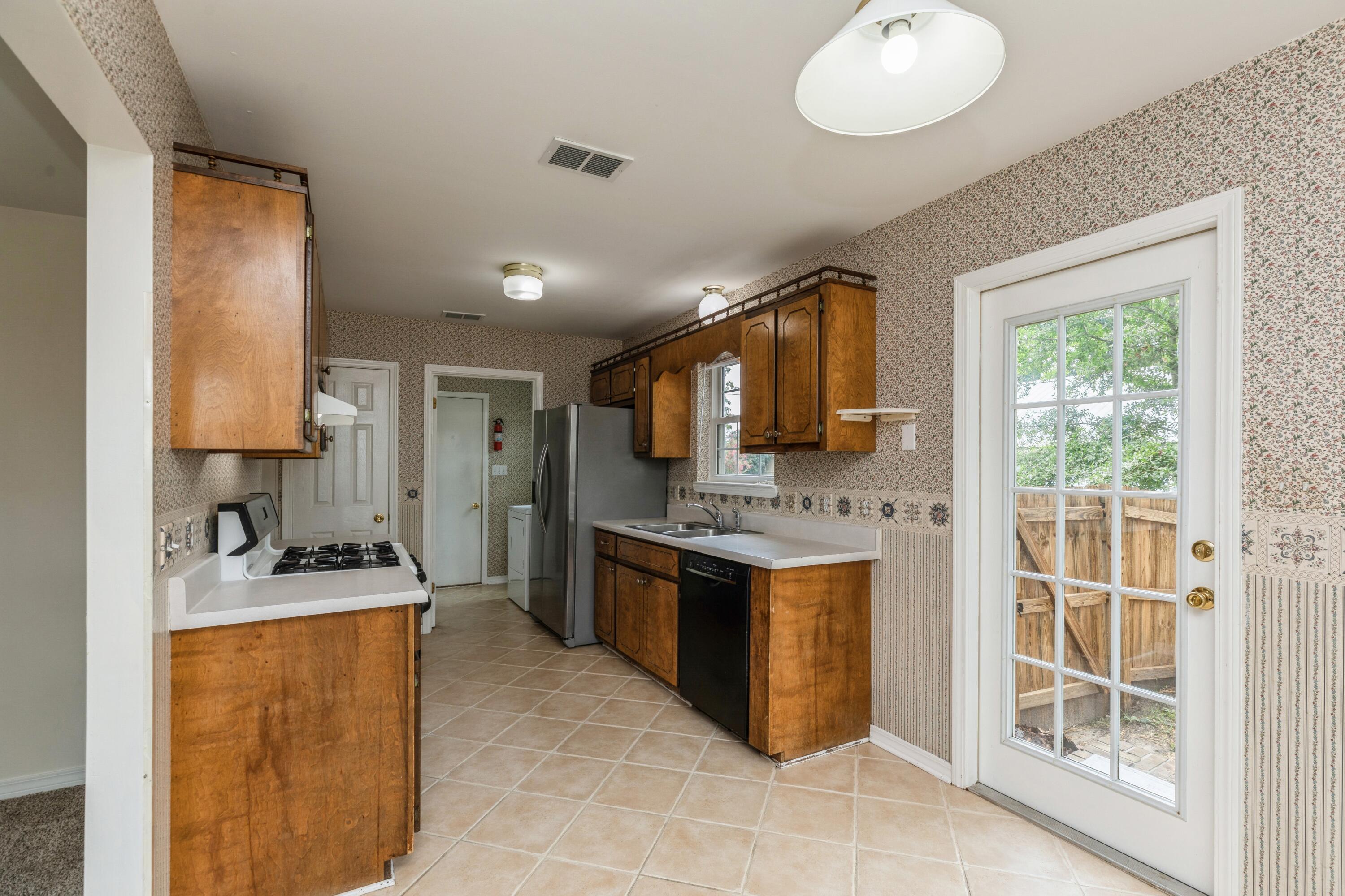COUNTRYVIEW ESTATES 6TH ADDN PH1 - Residential