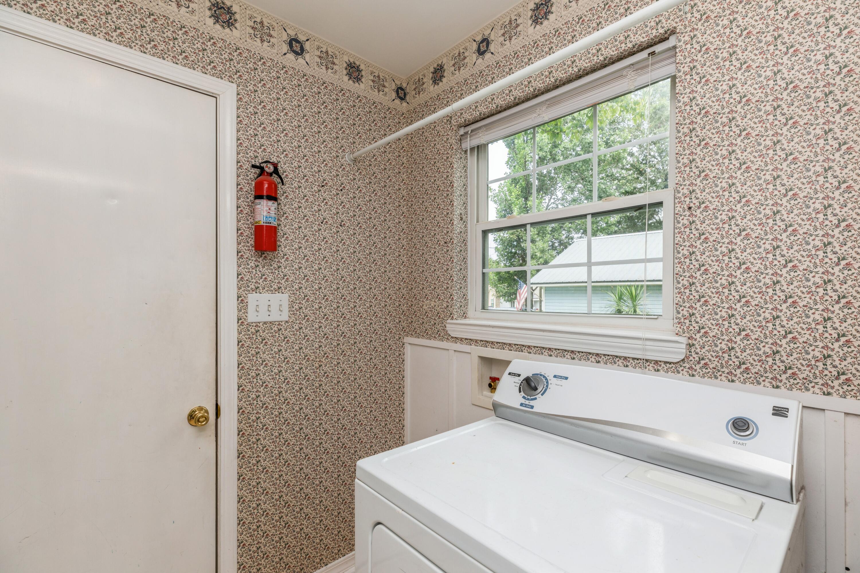 COUNTRYVIEW ESTATES 6TH ADDN PH1 - Residential