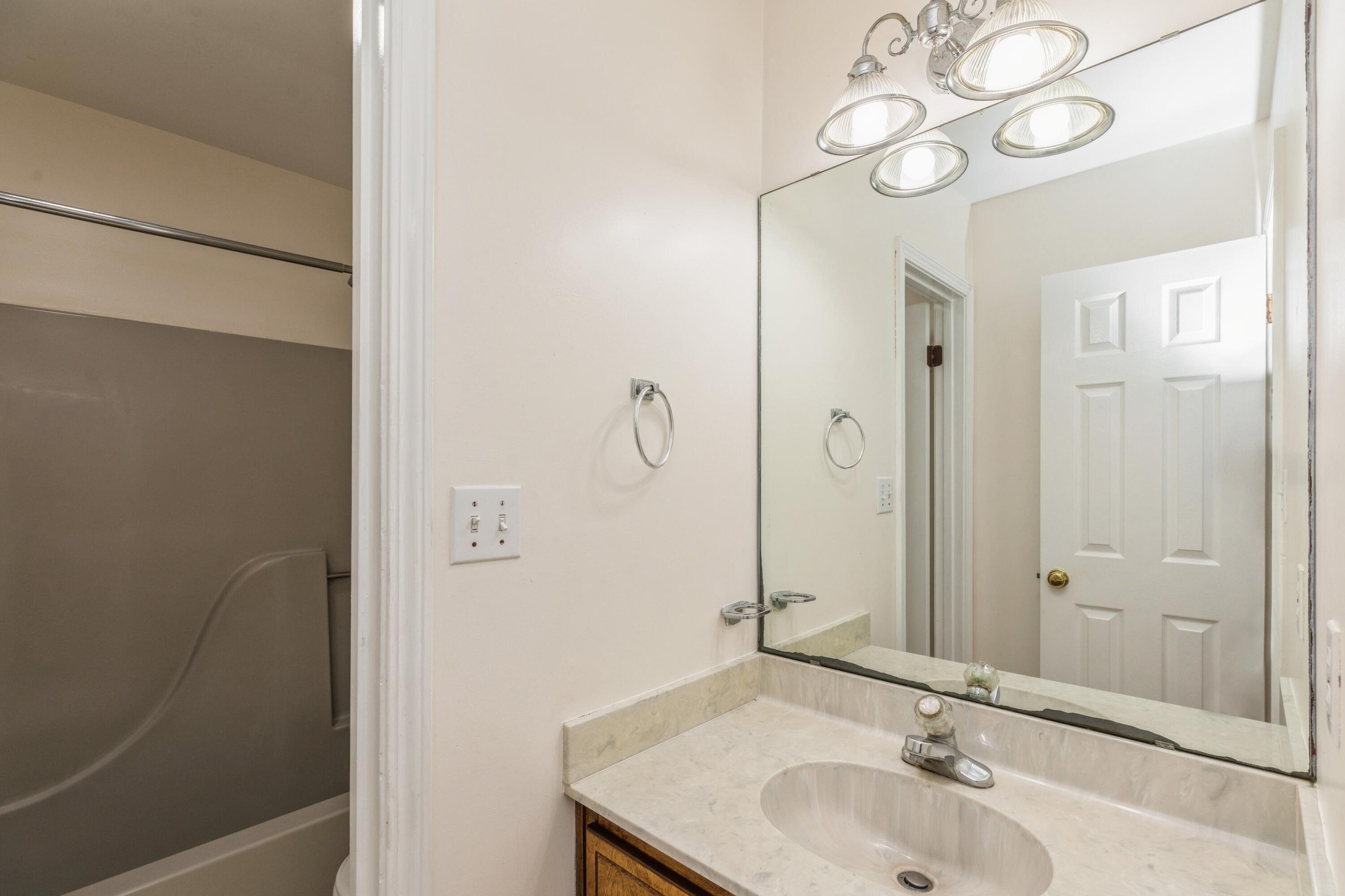 COUNTRYVIEW ESTATES 6TH ADDN PH1 - Residential