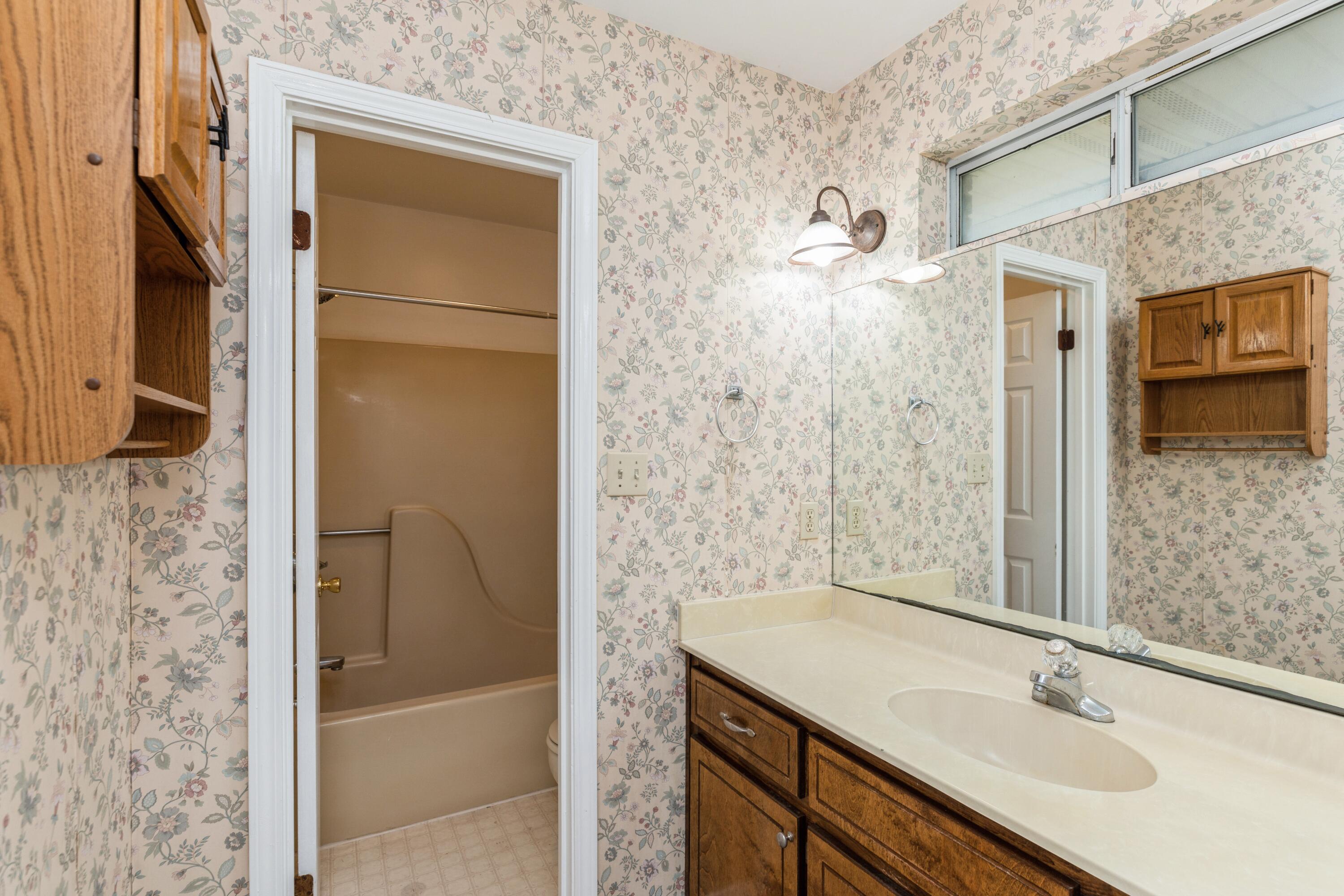 COUNTRYVIEW ESTATES 6TH ADDN PH1 - Residential
