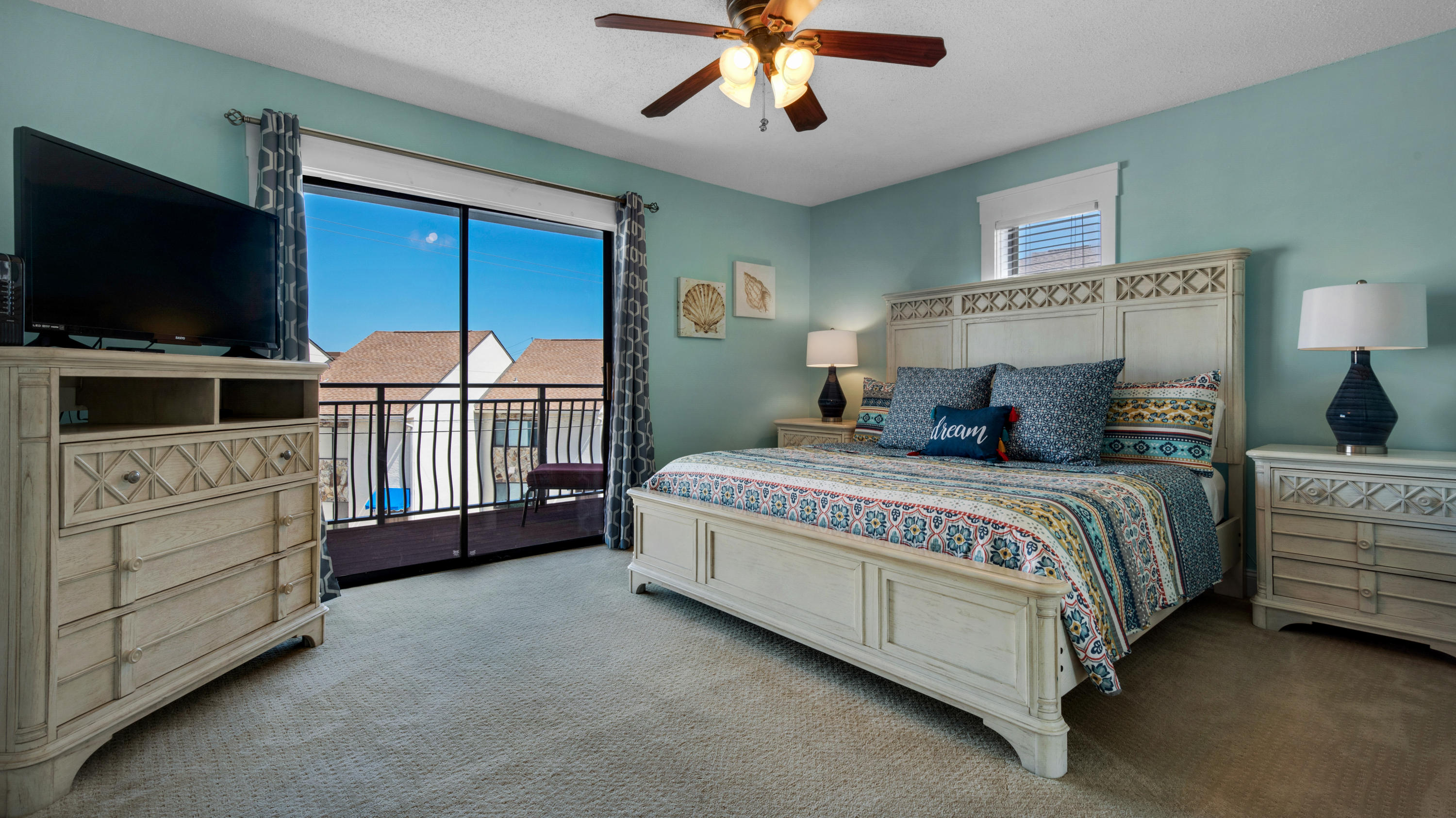 COSTA VISTA T/H - Residential