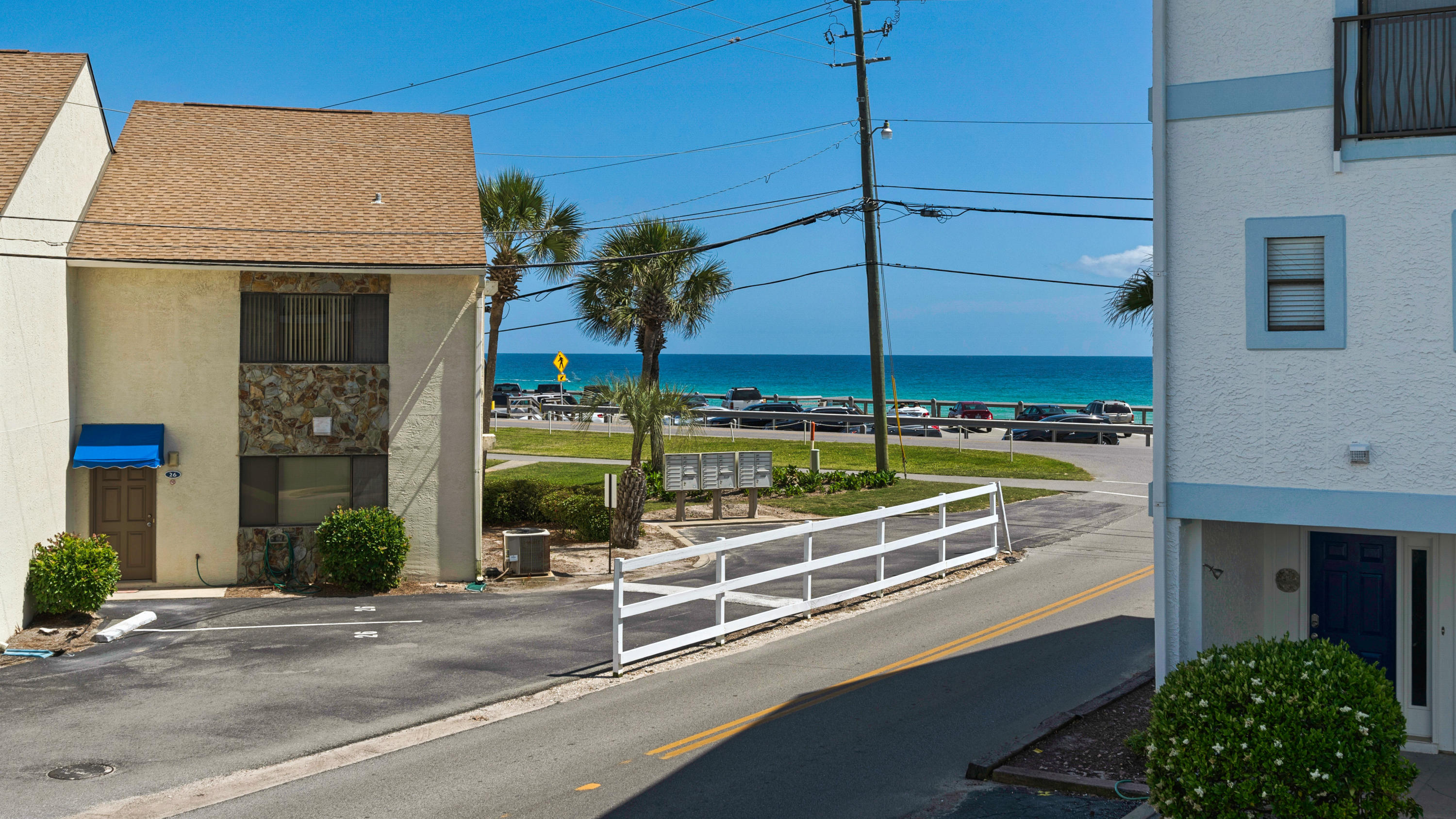 COSTA VISTA T/H - Residential