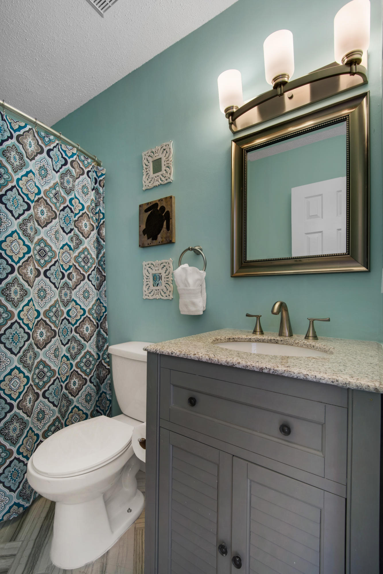 COSTA VISTA T/H - Residential