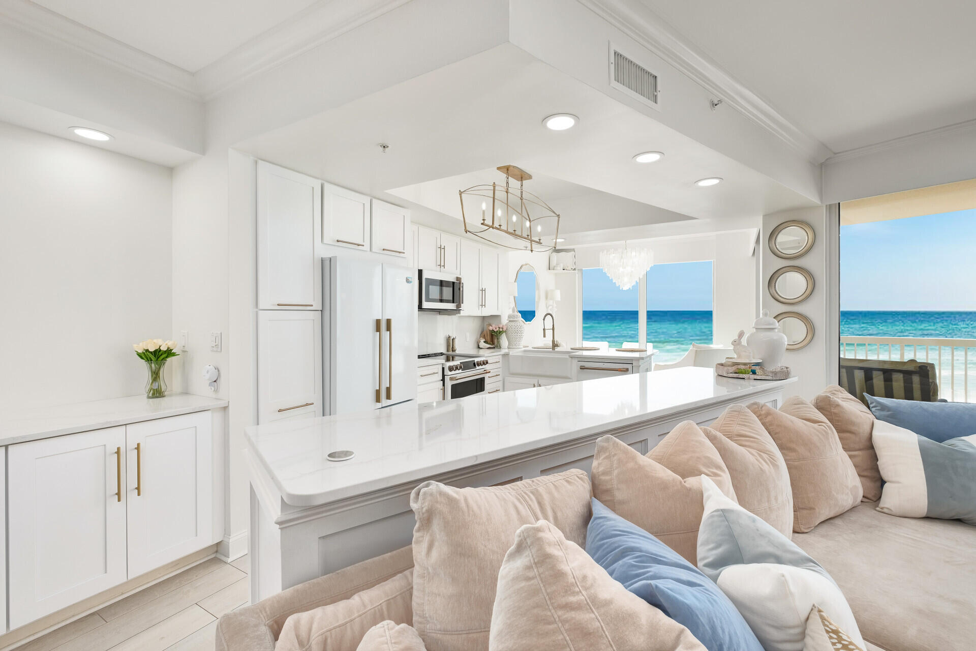ST THOMAS AT SILVER SHELLS - Residential