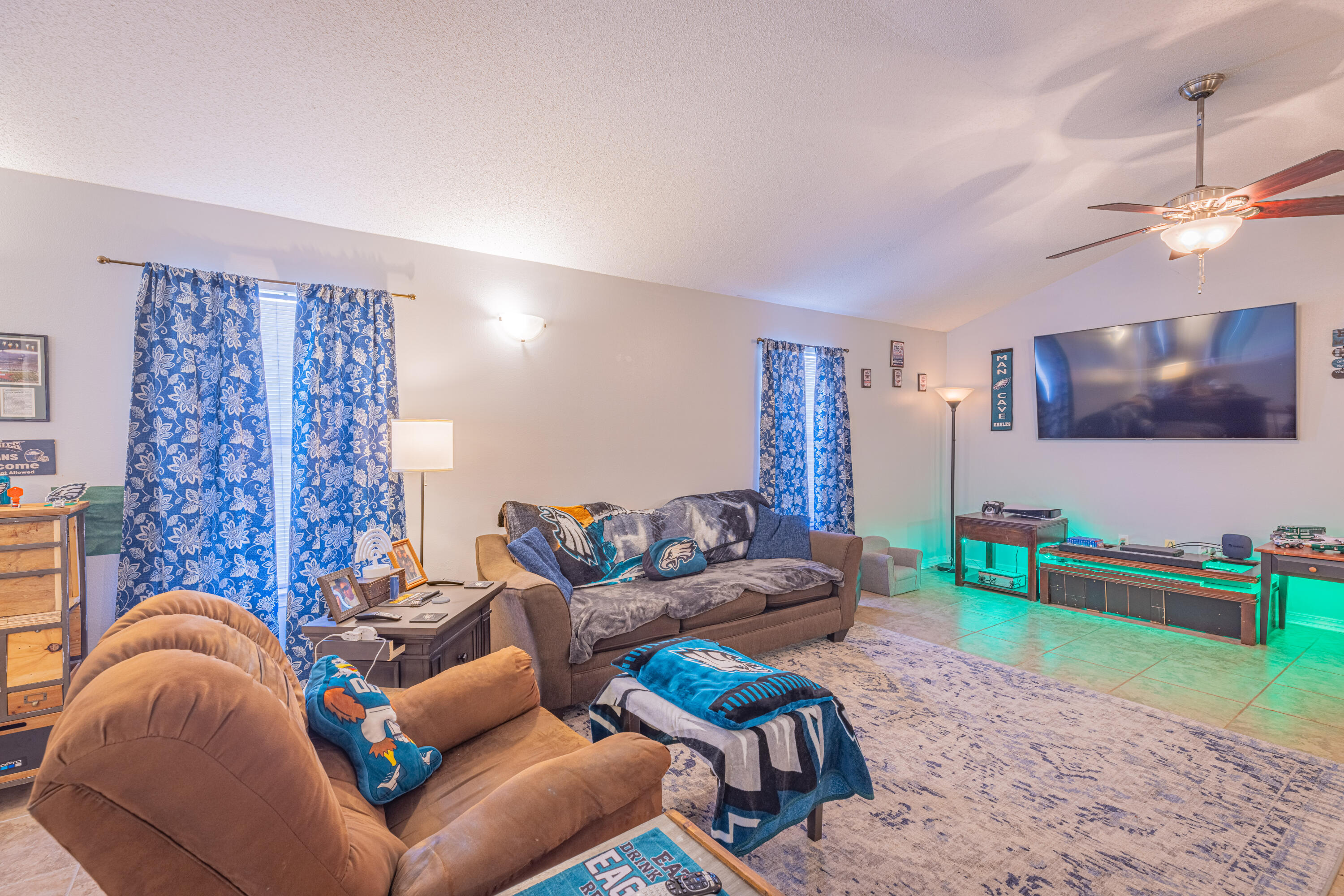 ASHWOOD - Residential