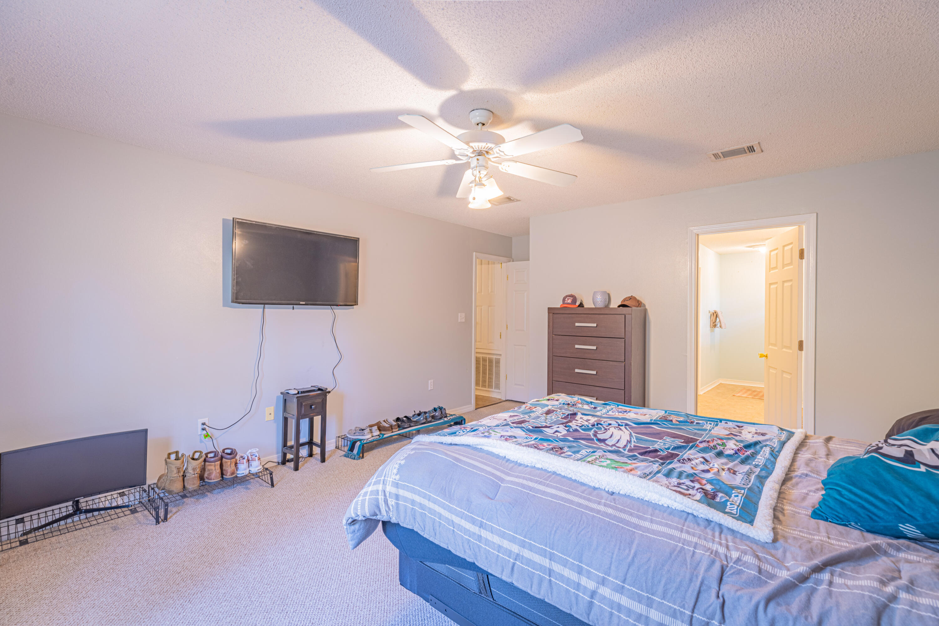 ASHWOOD - Residential