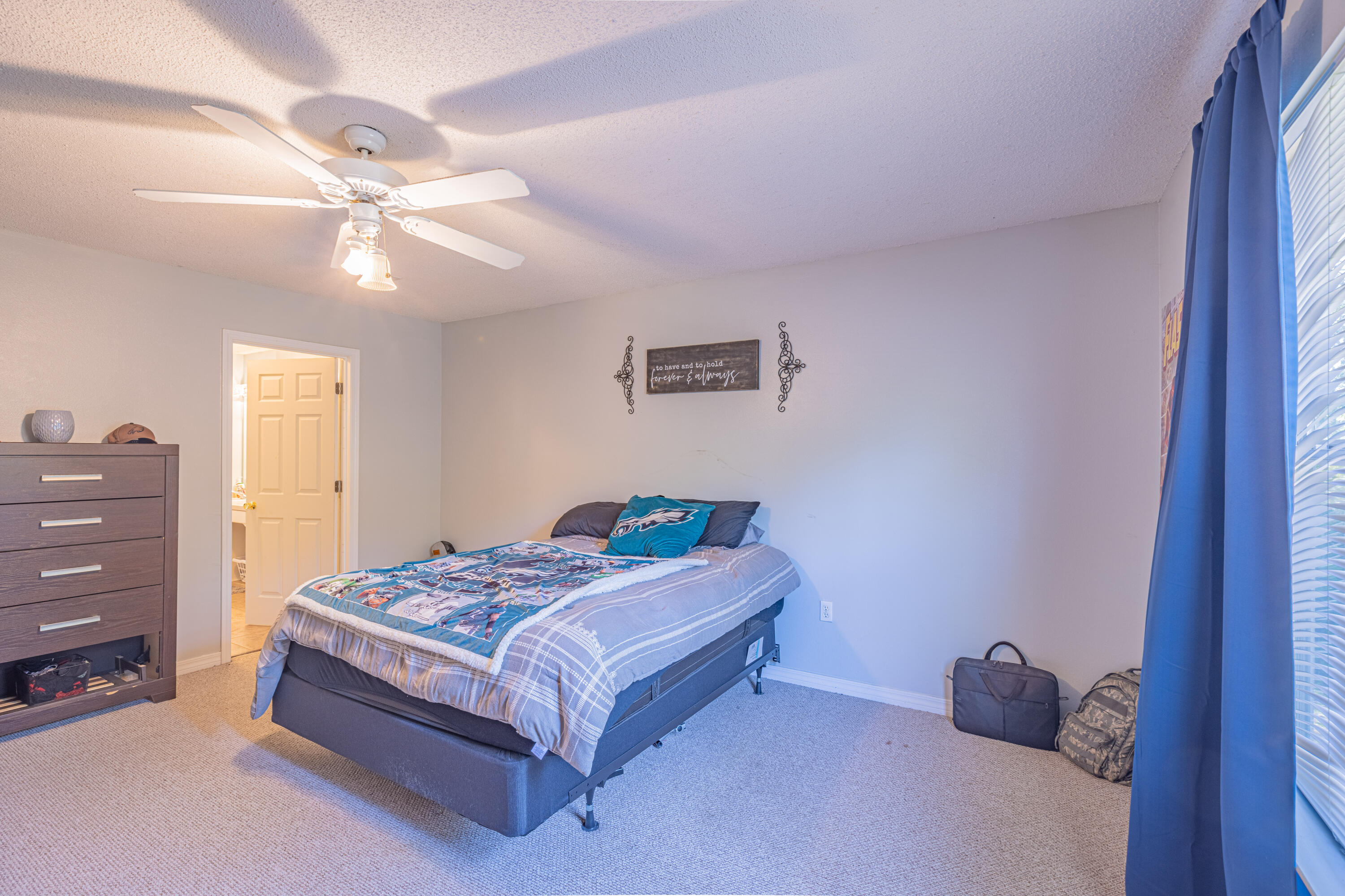 ASHWOOD - Residential