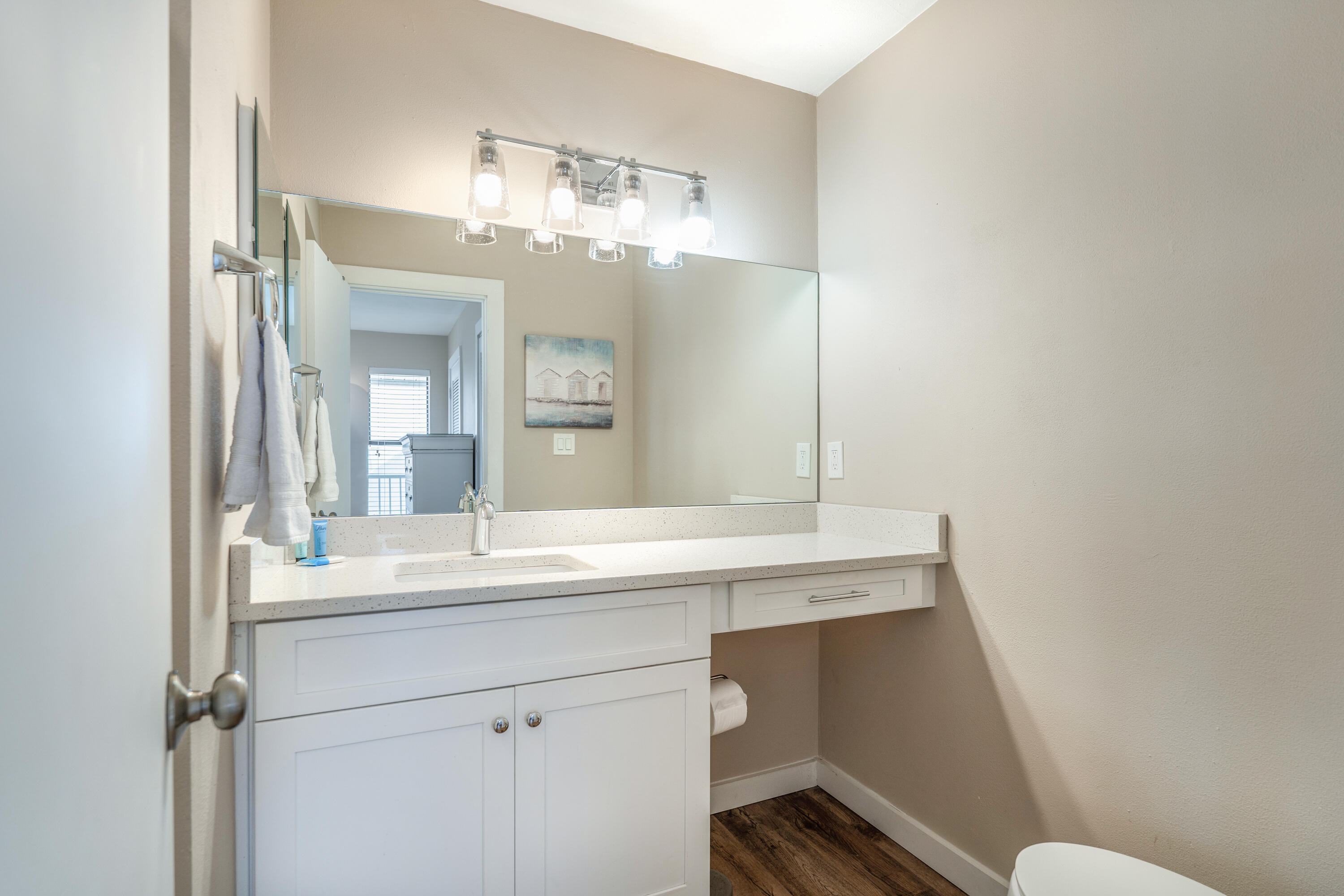 SANDPRINTS CONDO - Residential
