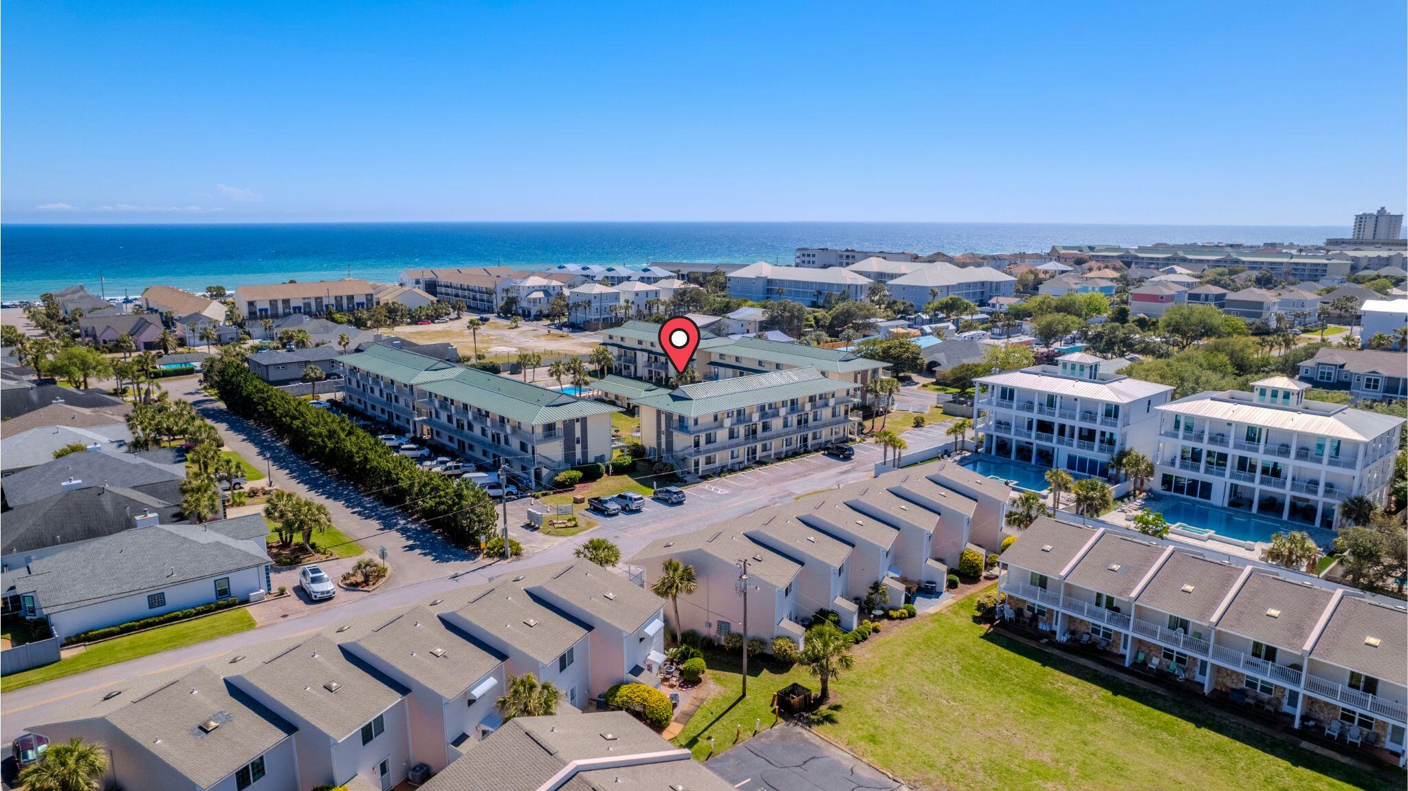 SANDPRINTS CONDO - Residential