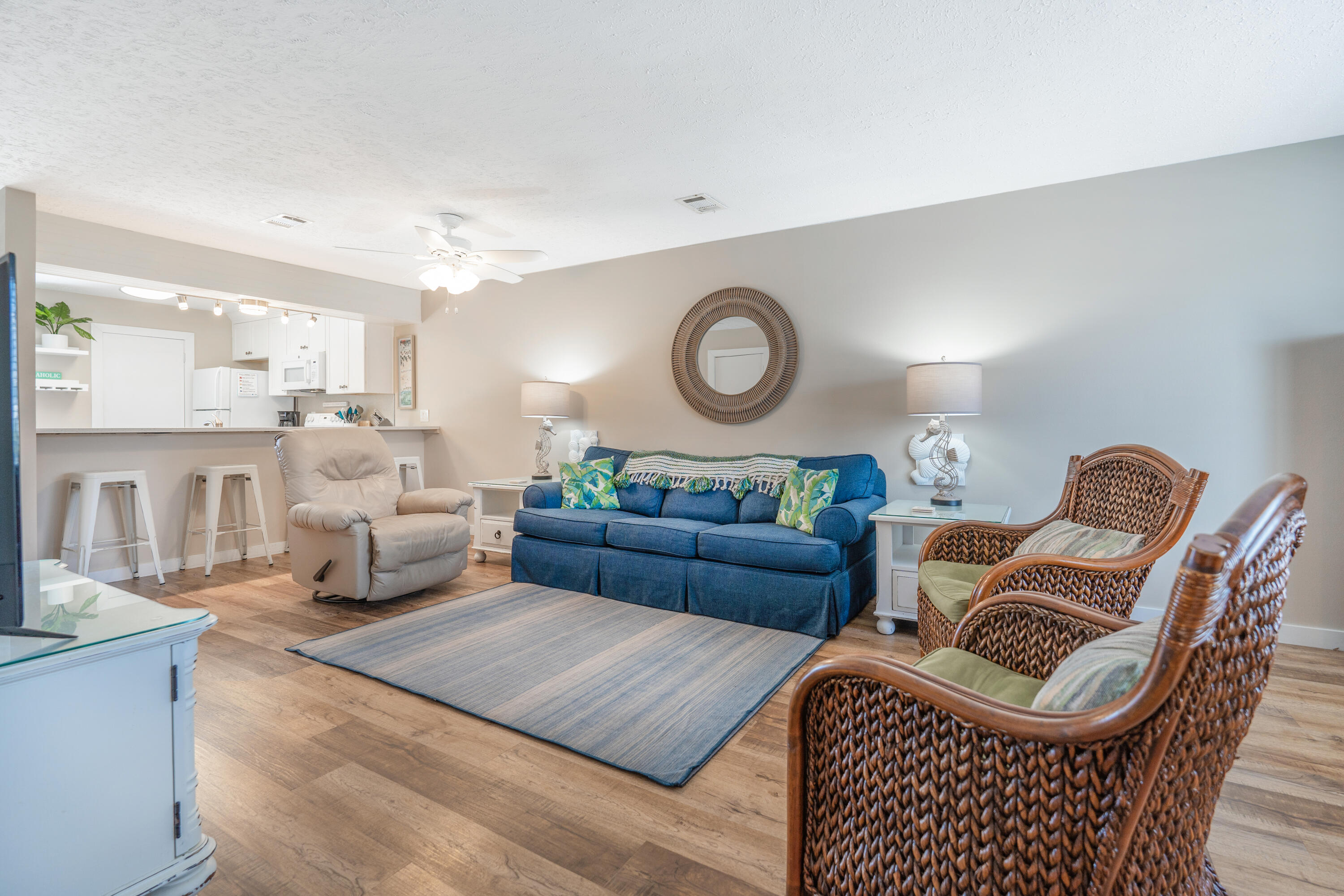 SANDPRINTS CONDO - Residential