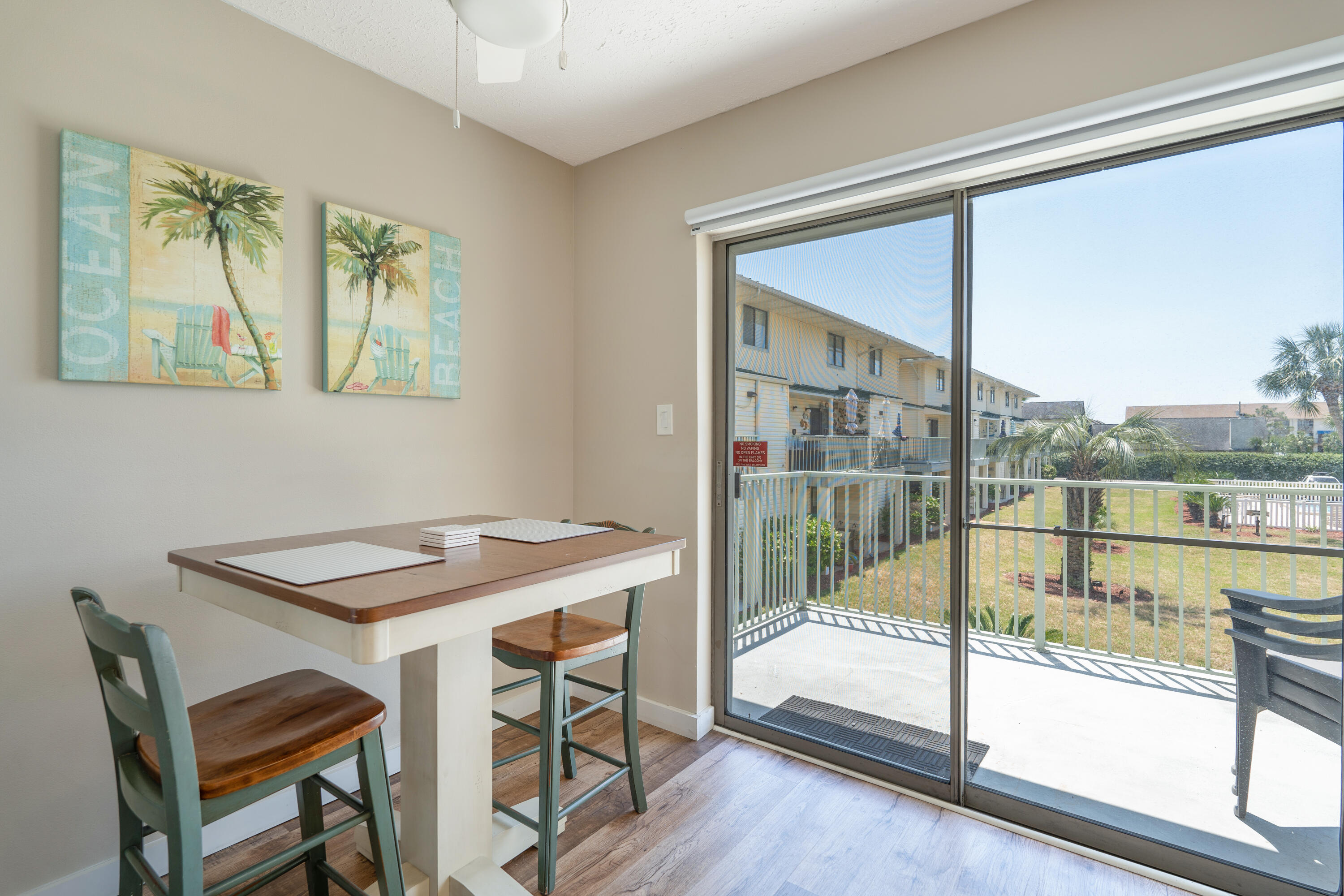 SANDPRINTS CONDO - Residential
