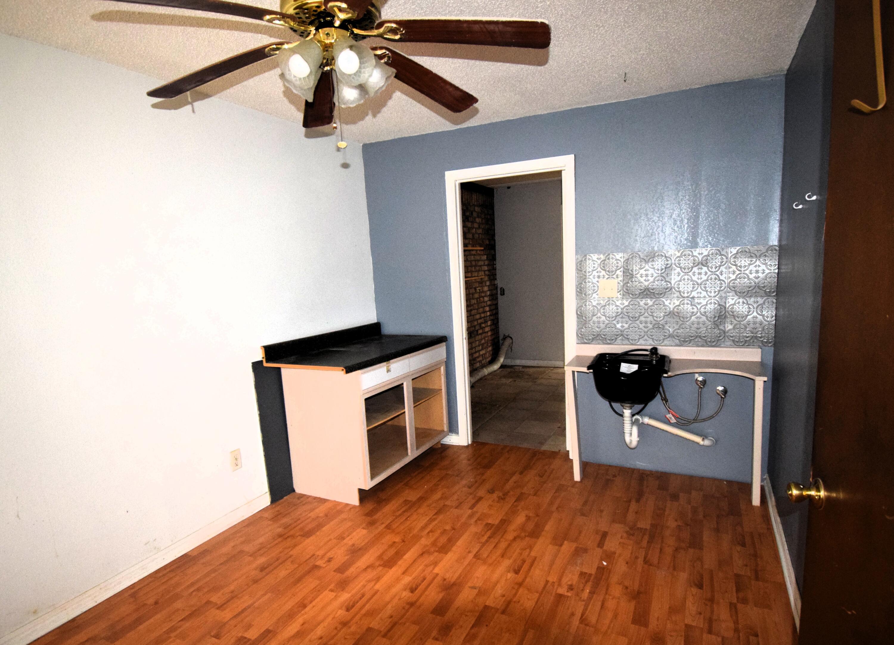 GARDEN CITY - Residential