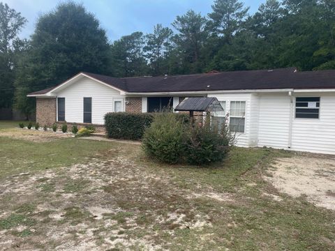 Photo of 6062 Garden City Road, Crestview, FL 32539 (MLS # 988448) Photo of 6062 Garden City Road, Crestview, FL 32539 (MLS # 988448)