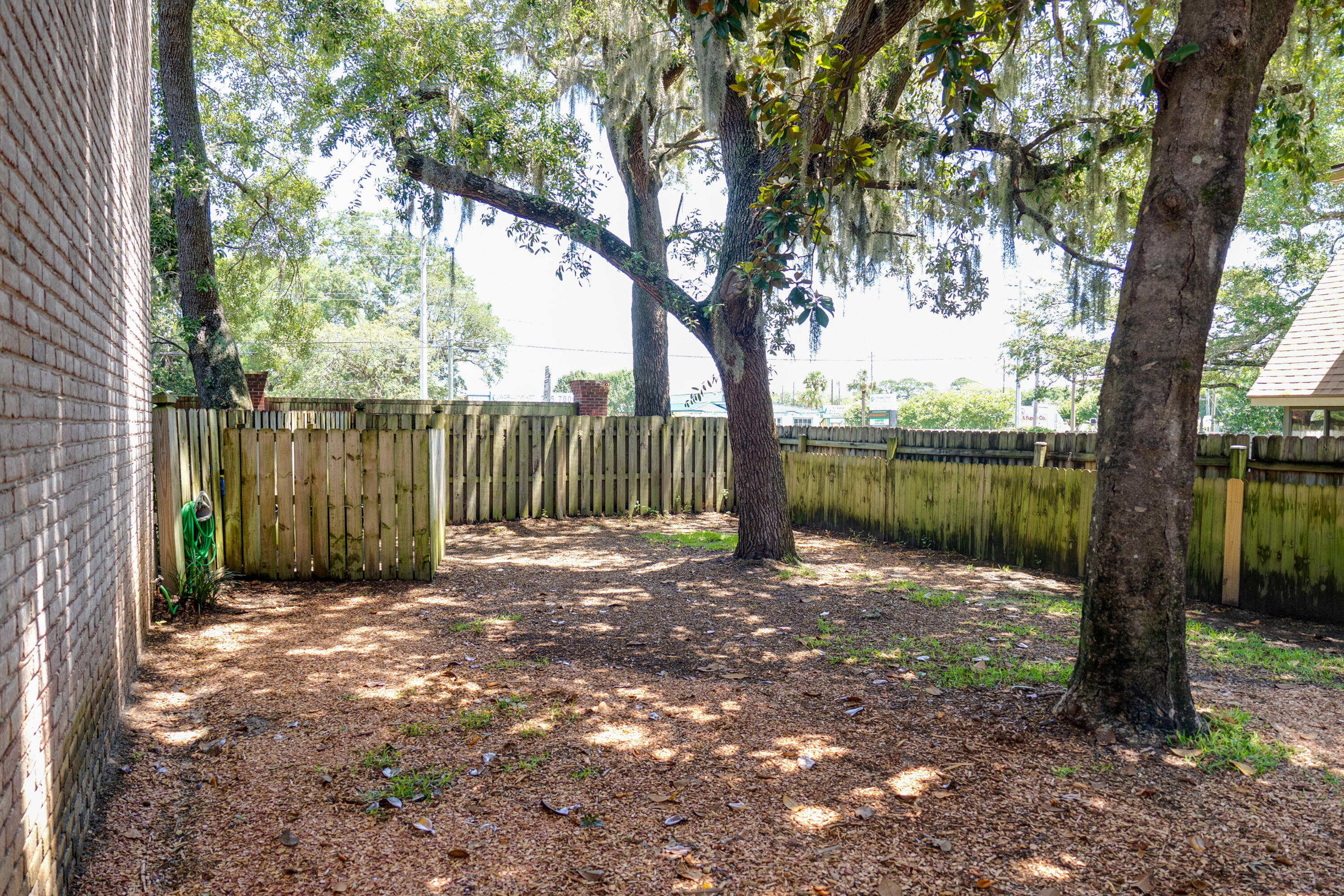 PLANTATION OAKS S/D - Residential