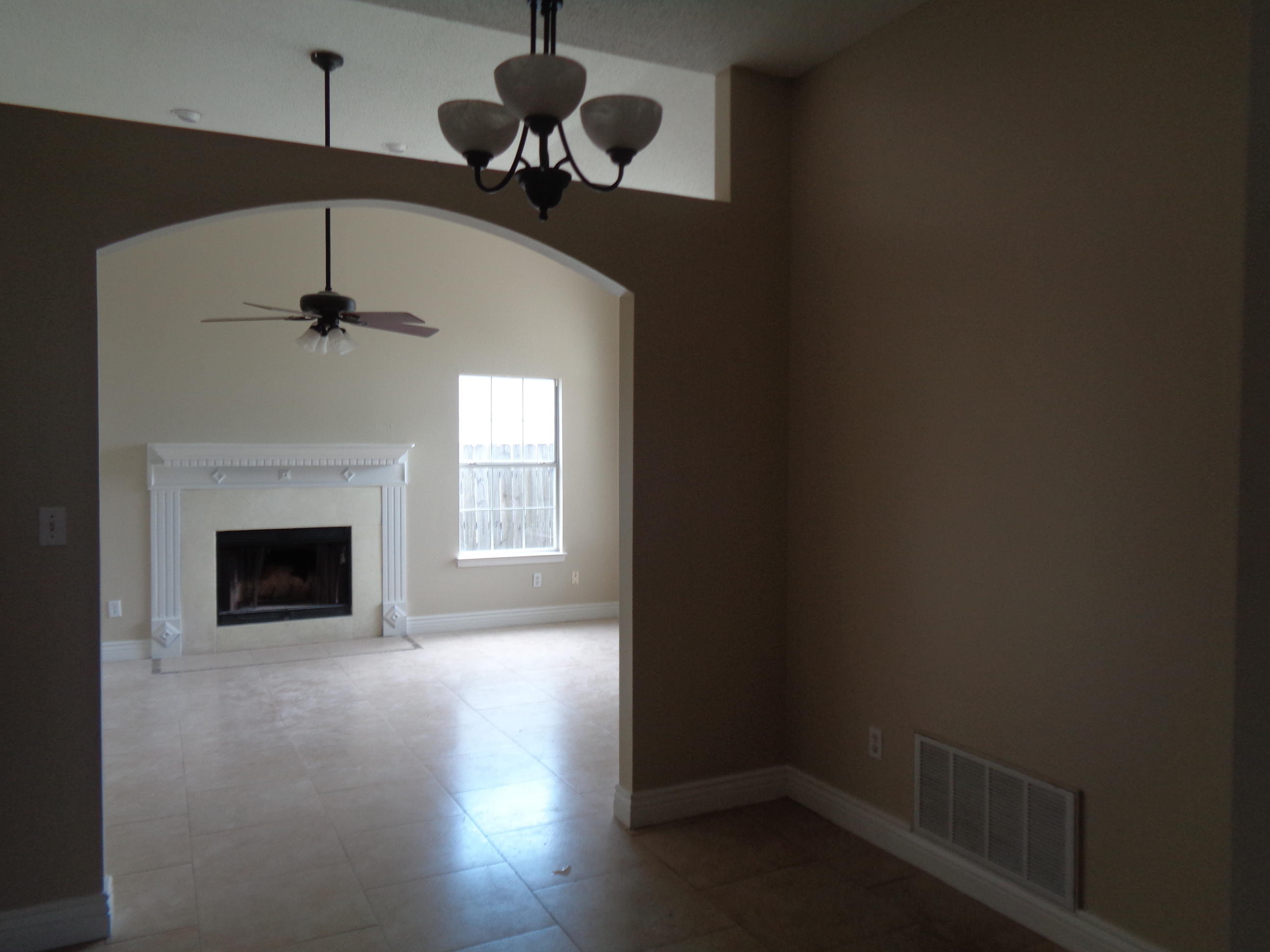 LAKE CHARLESTON - Residential