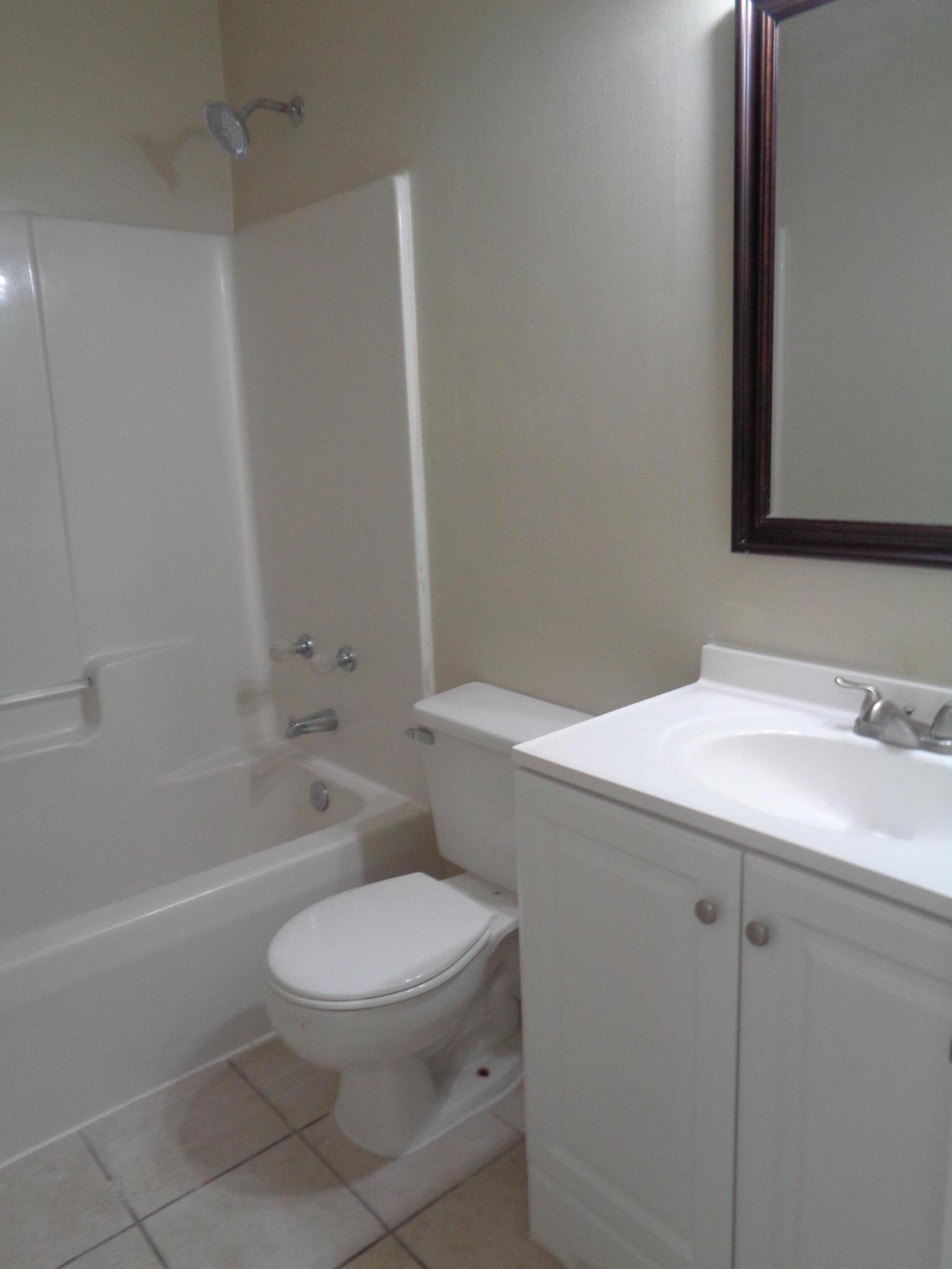 LAKE CHARLESTON - Residential