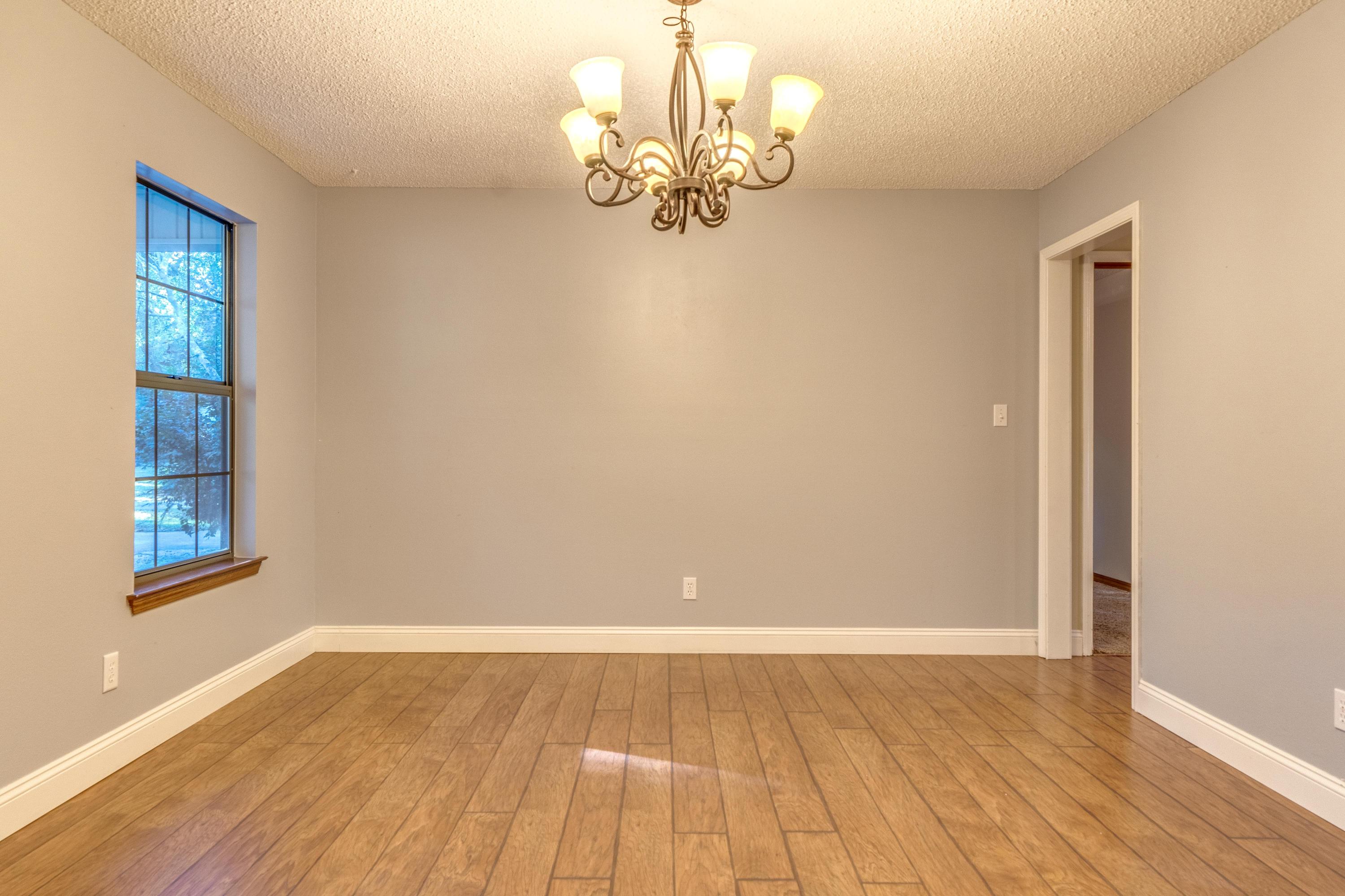 SHADY OAKS - Residential