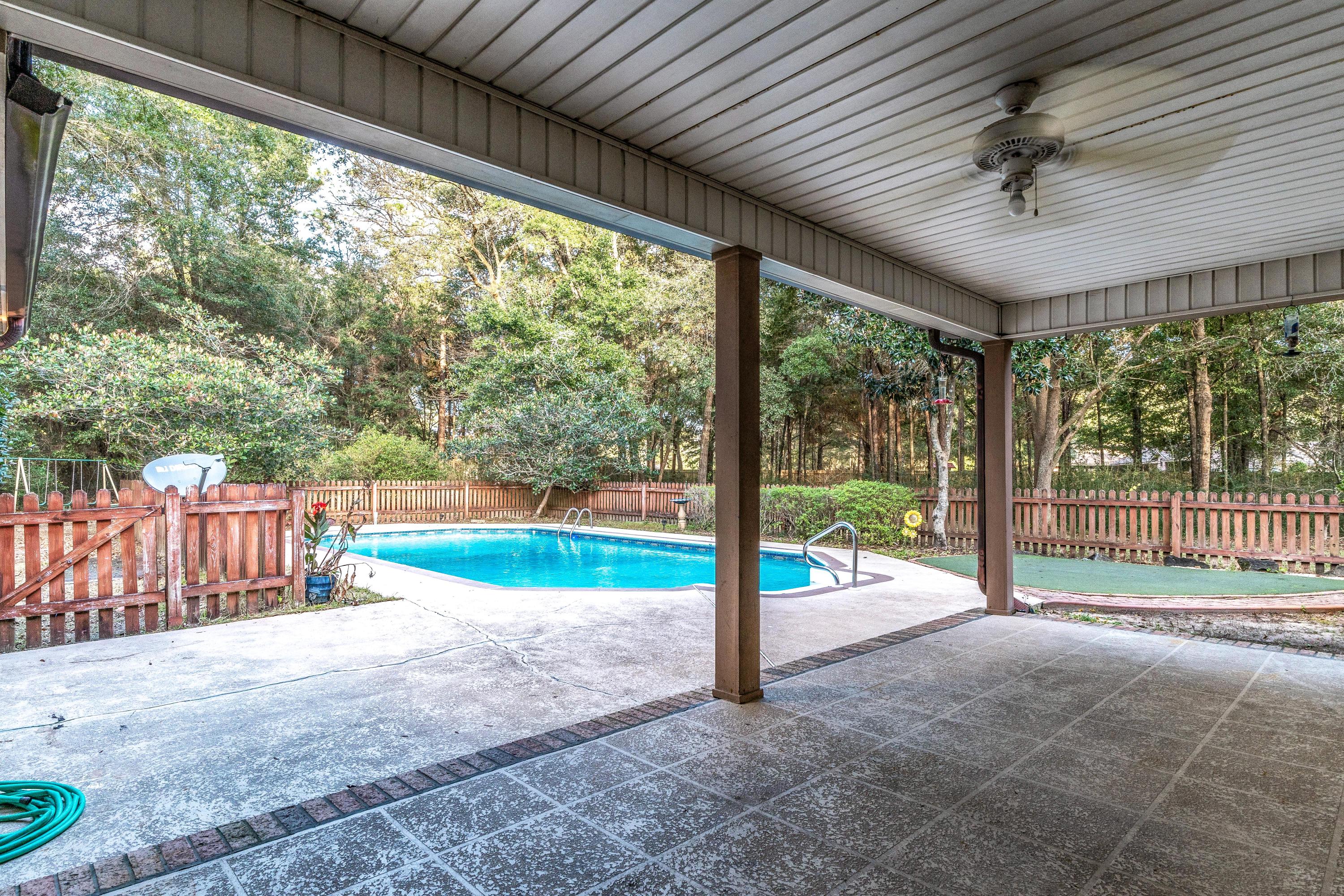 SHADY OAKS - Residential