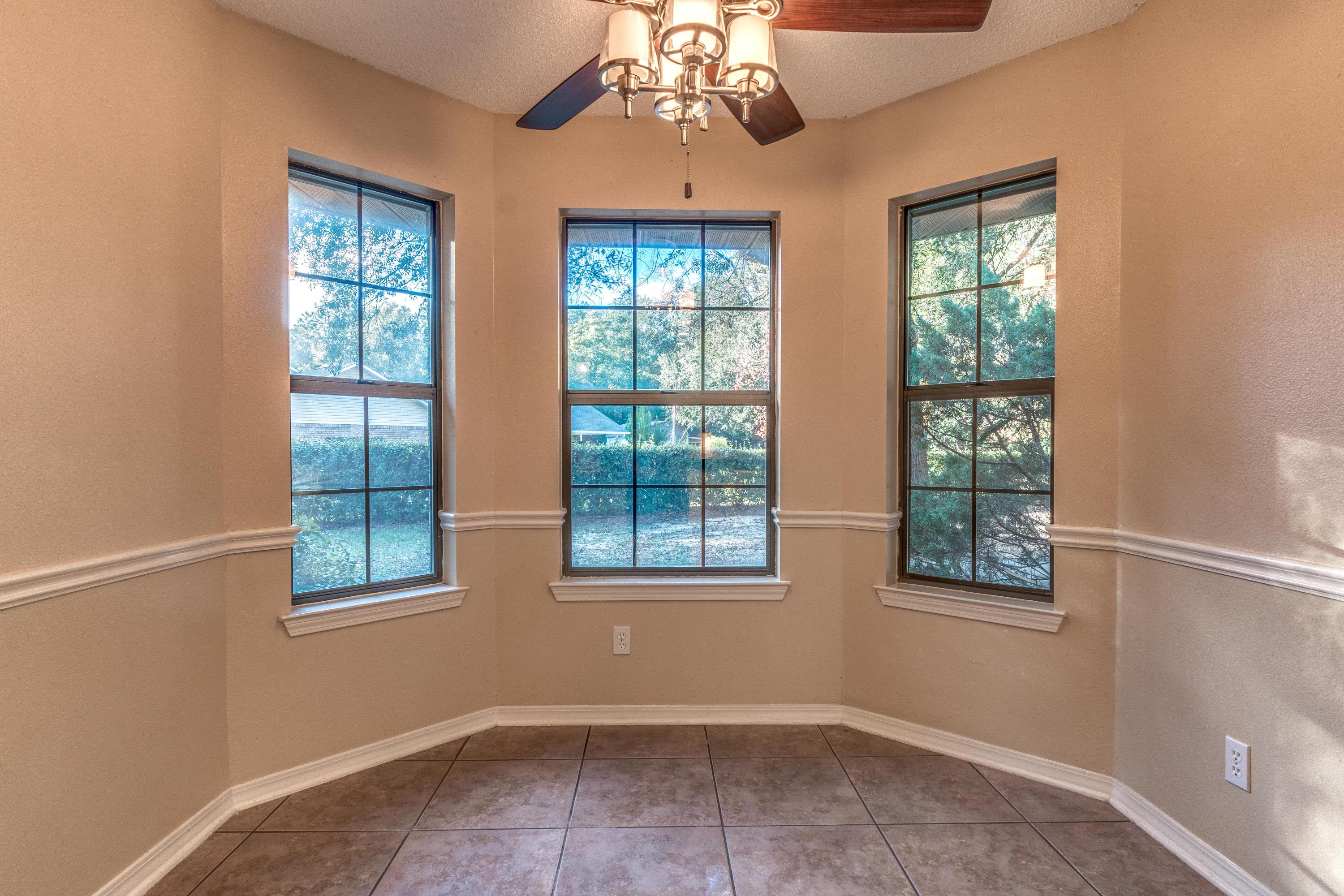 SHADY OAKS - Residential