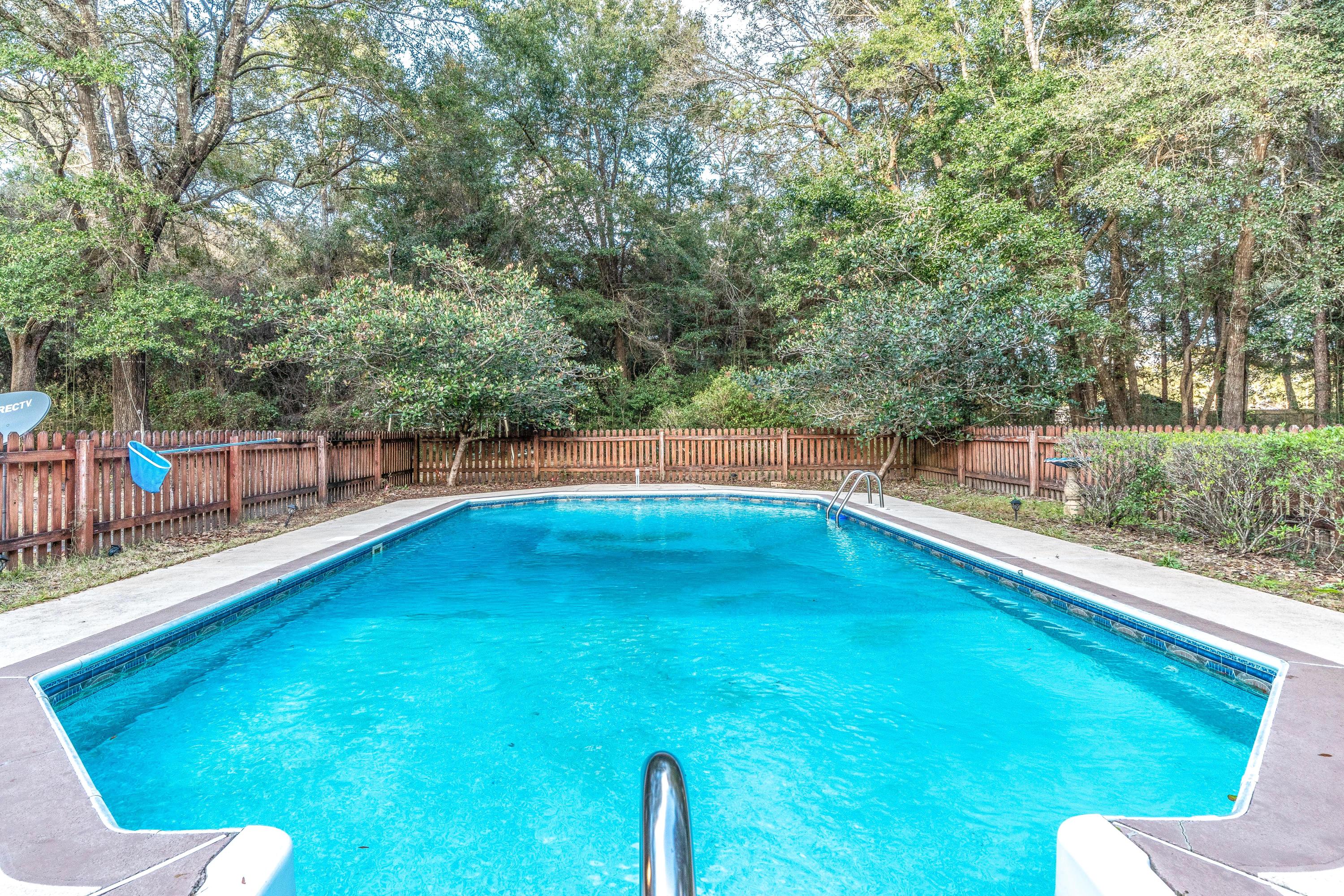 SHADY OAKS - Residential