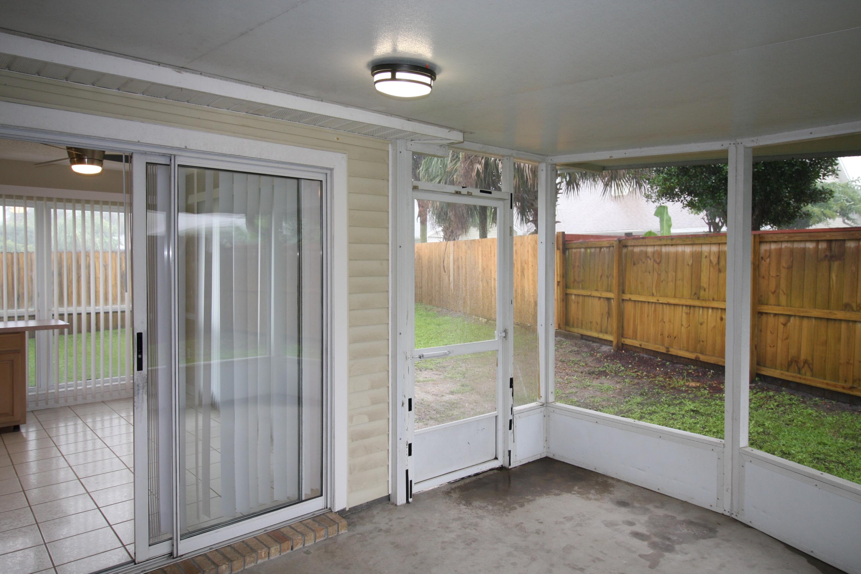 HARBOR BREEZE 1ST ADDN - Residential