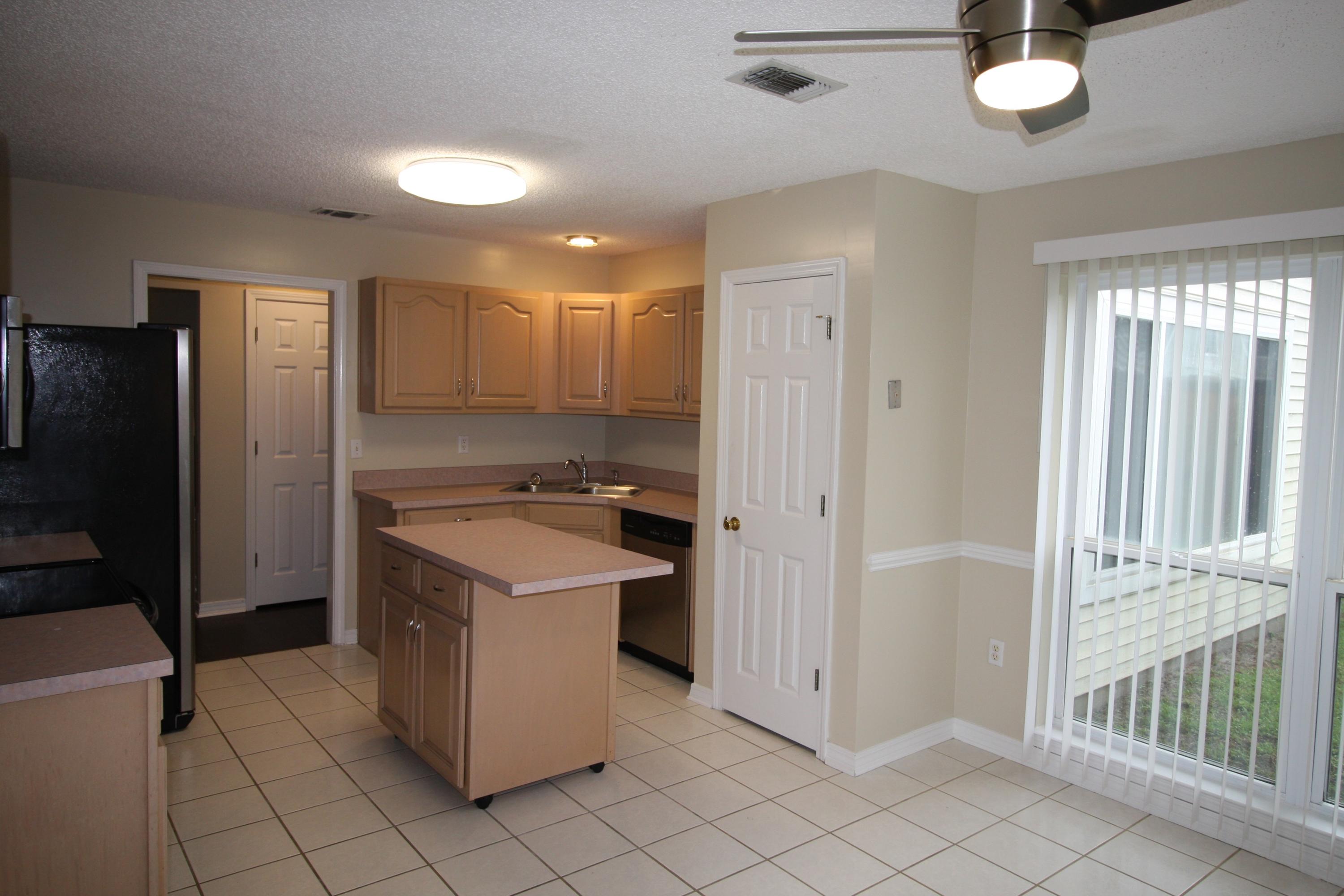 HARBOR BREEZE 1ST ADDN - Residential