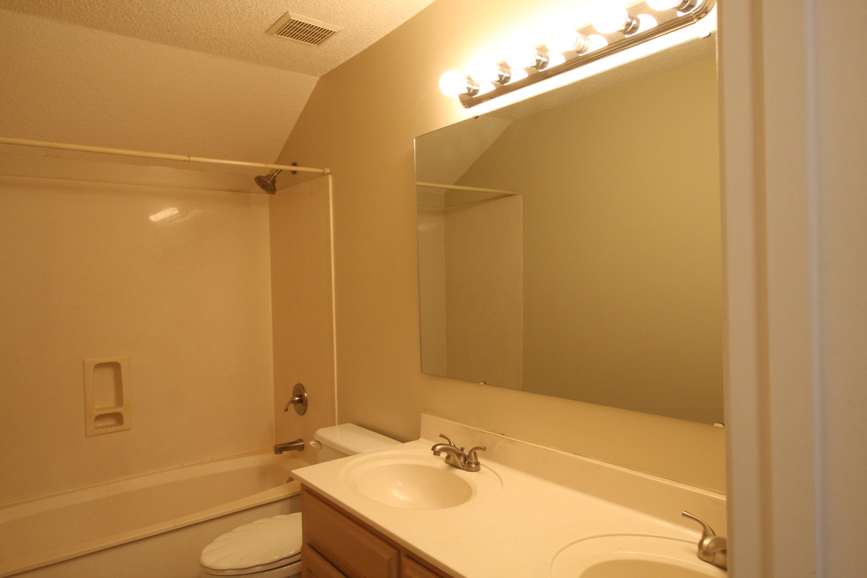 HARBOR BREEZE 1ST ADDN - Residential