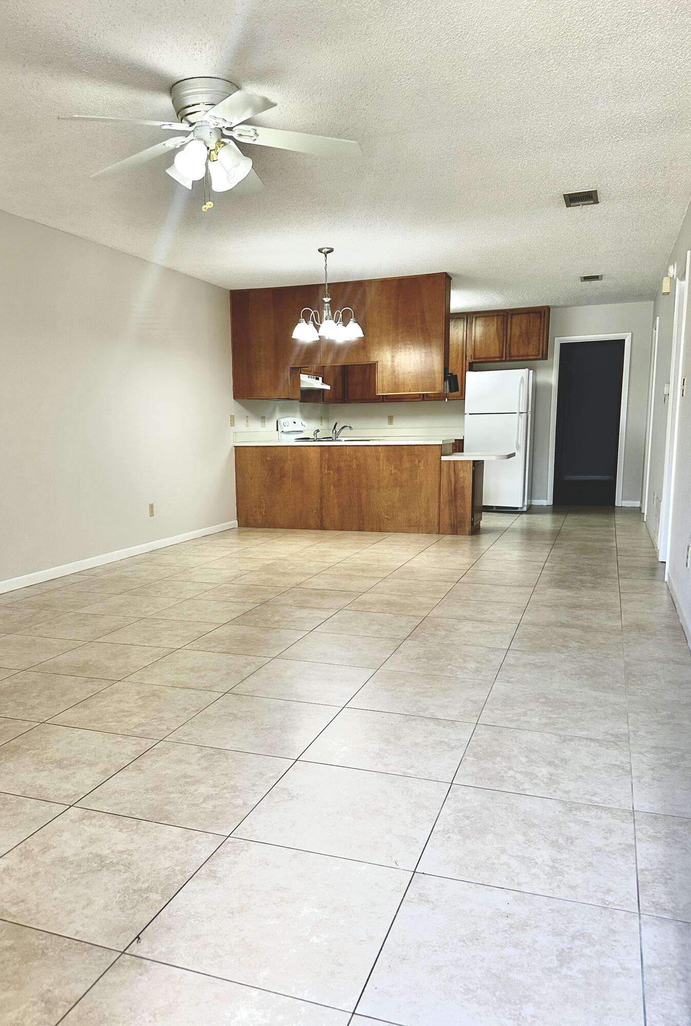 ACORN VILLAS - Residential