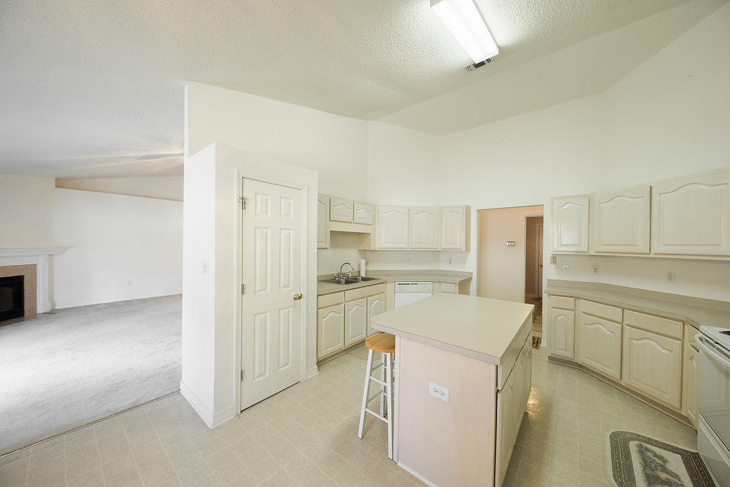 CORONADO VILLAGE PH 3 - Residential