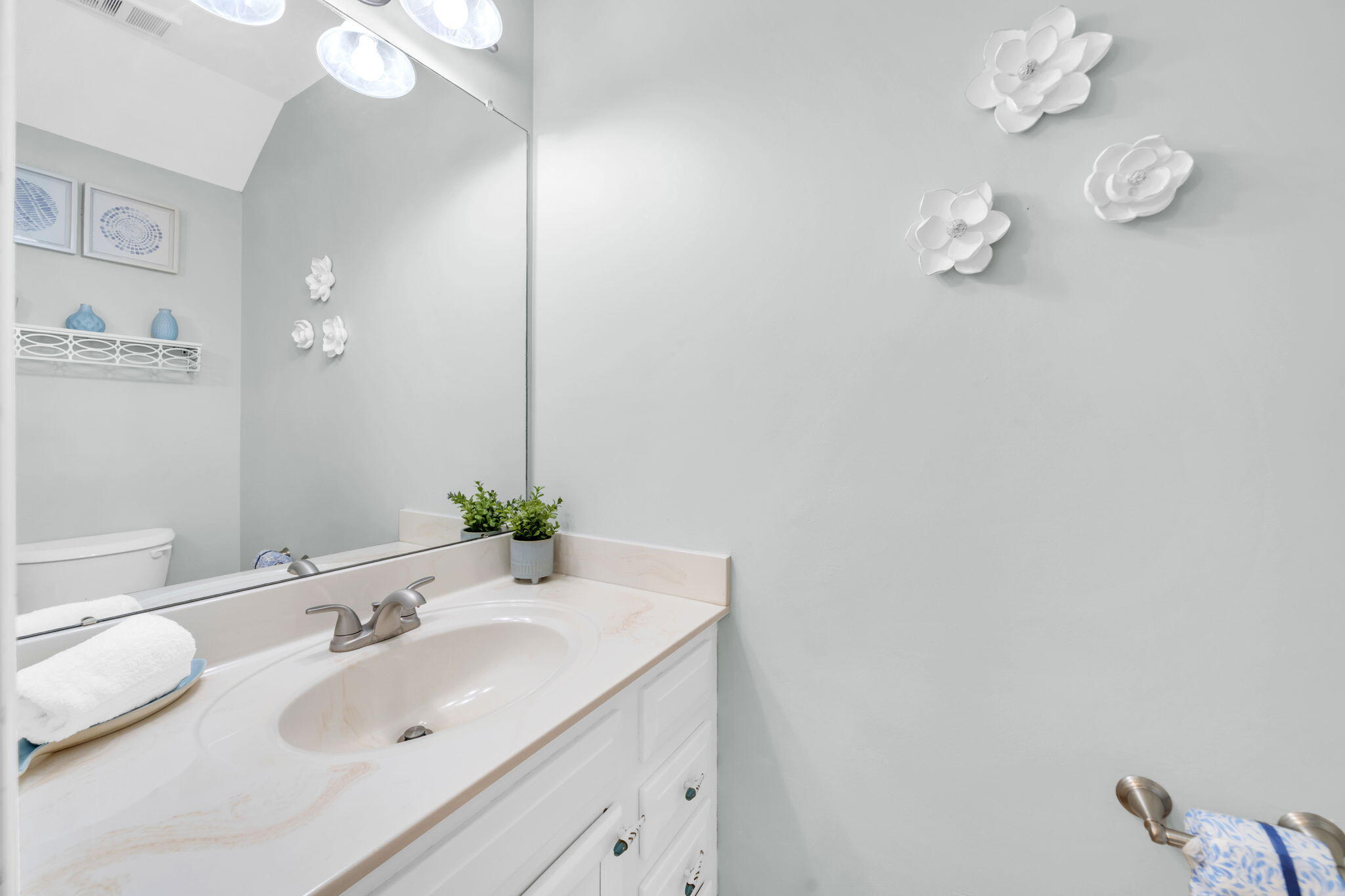 WOODLAND SHORES T/H PH 3 - Residential