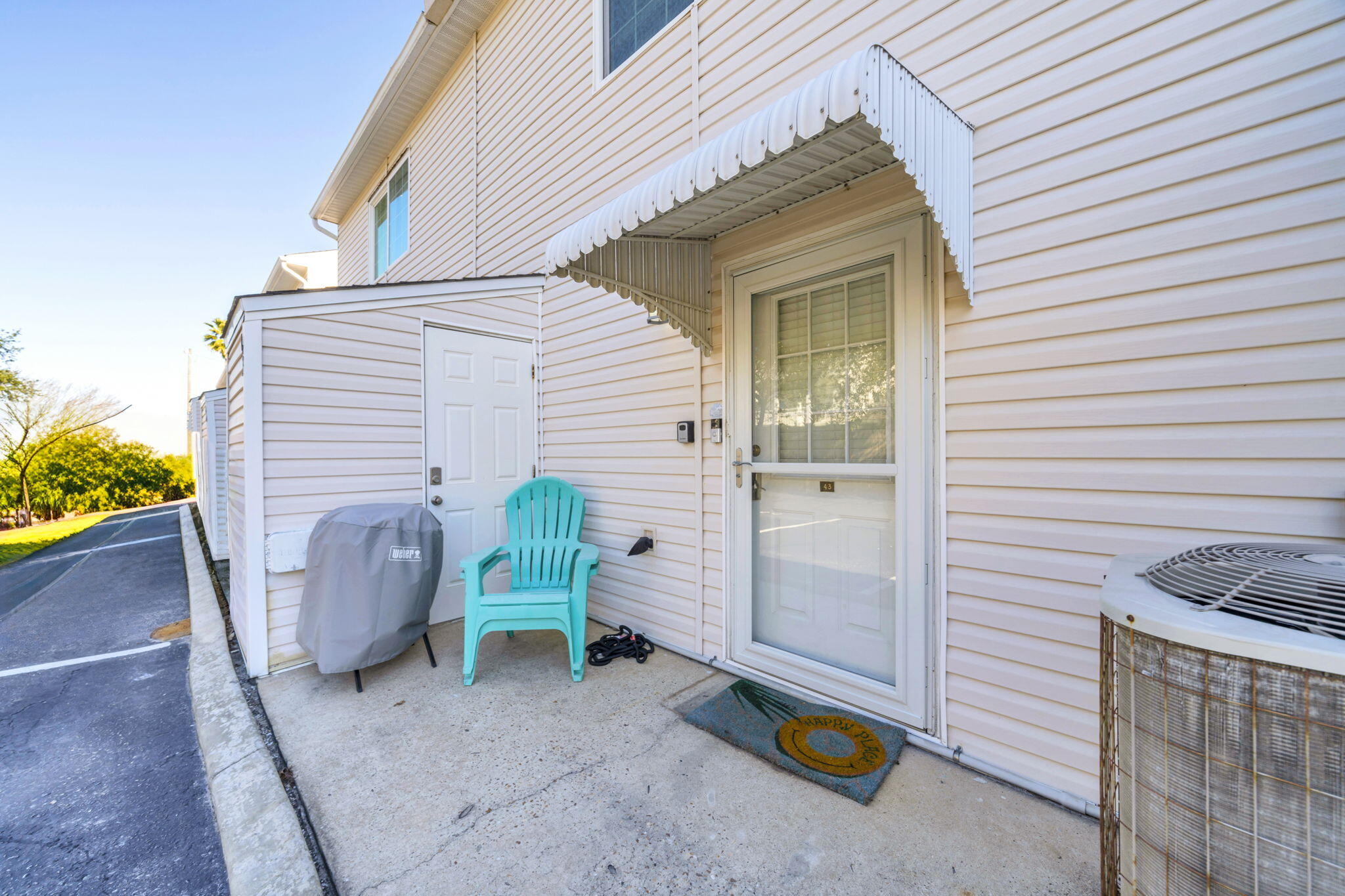 WOODLAND SHORES T/H PH 3 - Residential