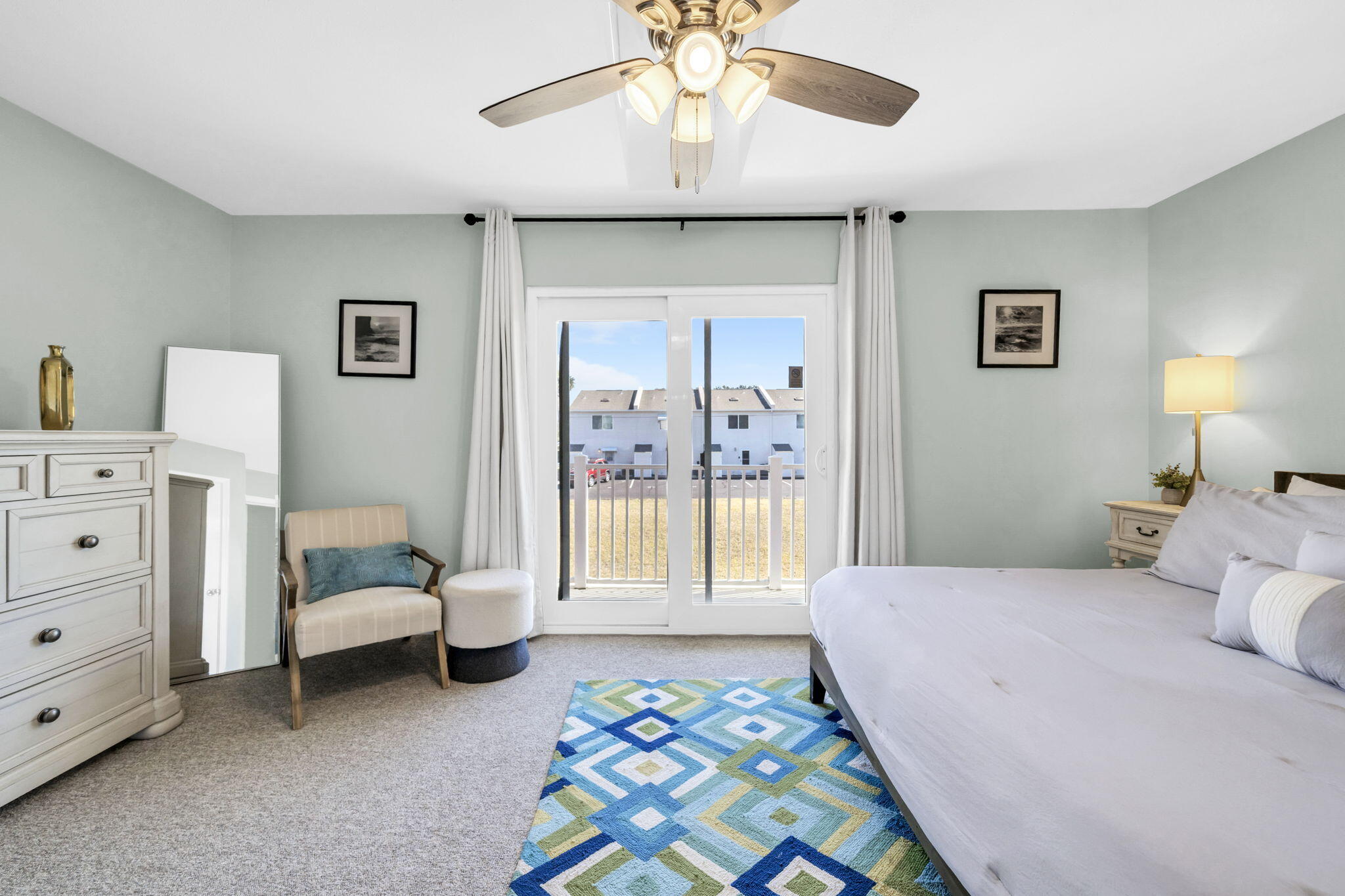 WOODLAND SHORES T/H PH 3 - Residential