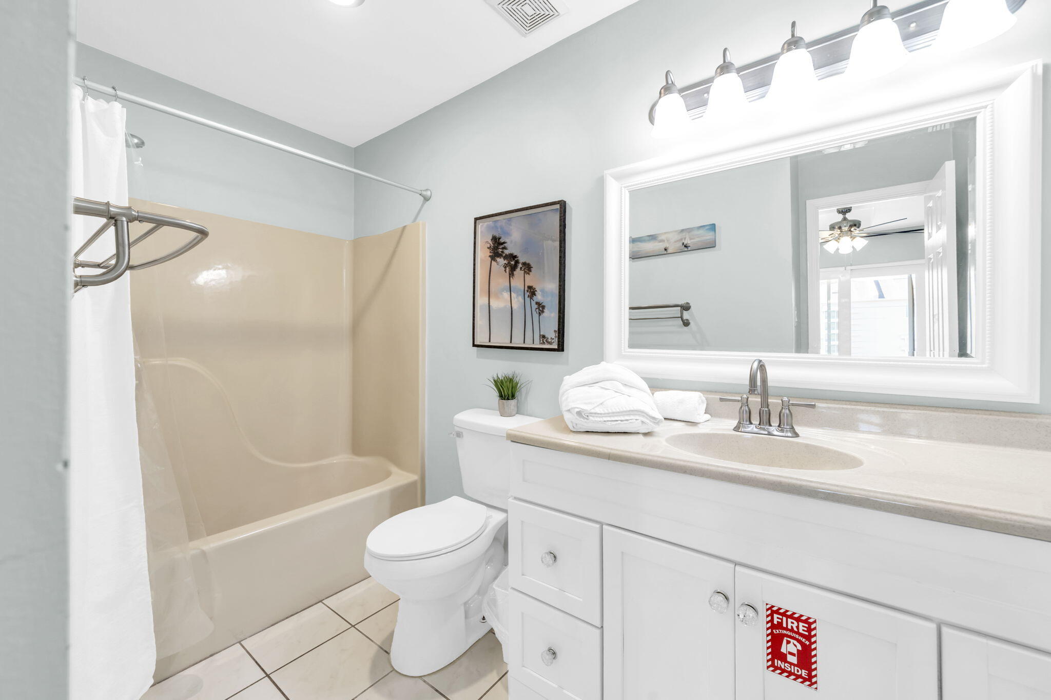 WOODLAND SHORES T/H PH 3 - Residential