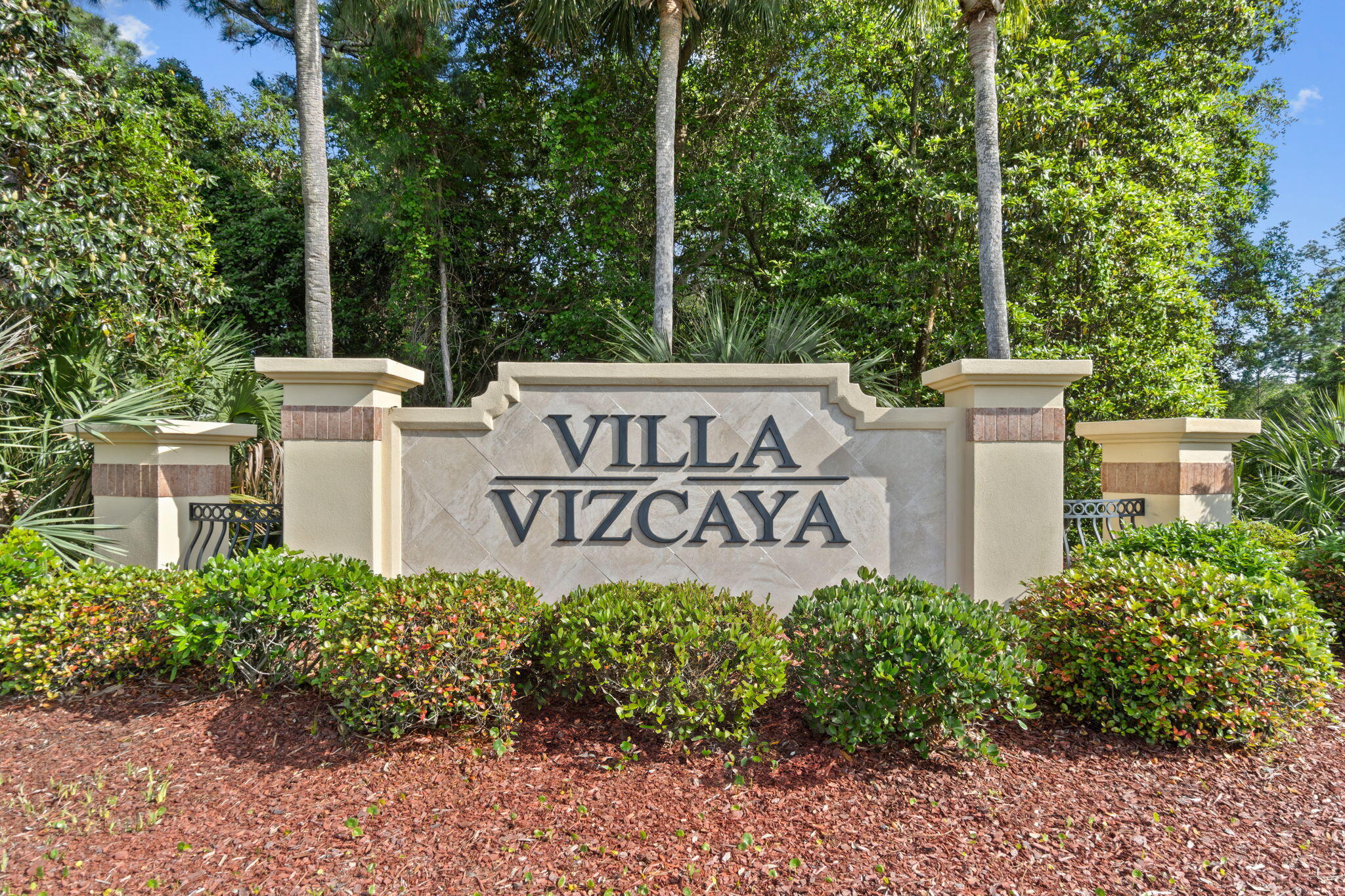 VILLA VIZCAYA - Land