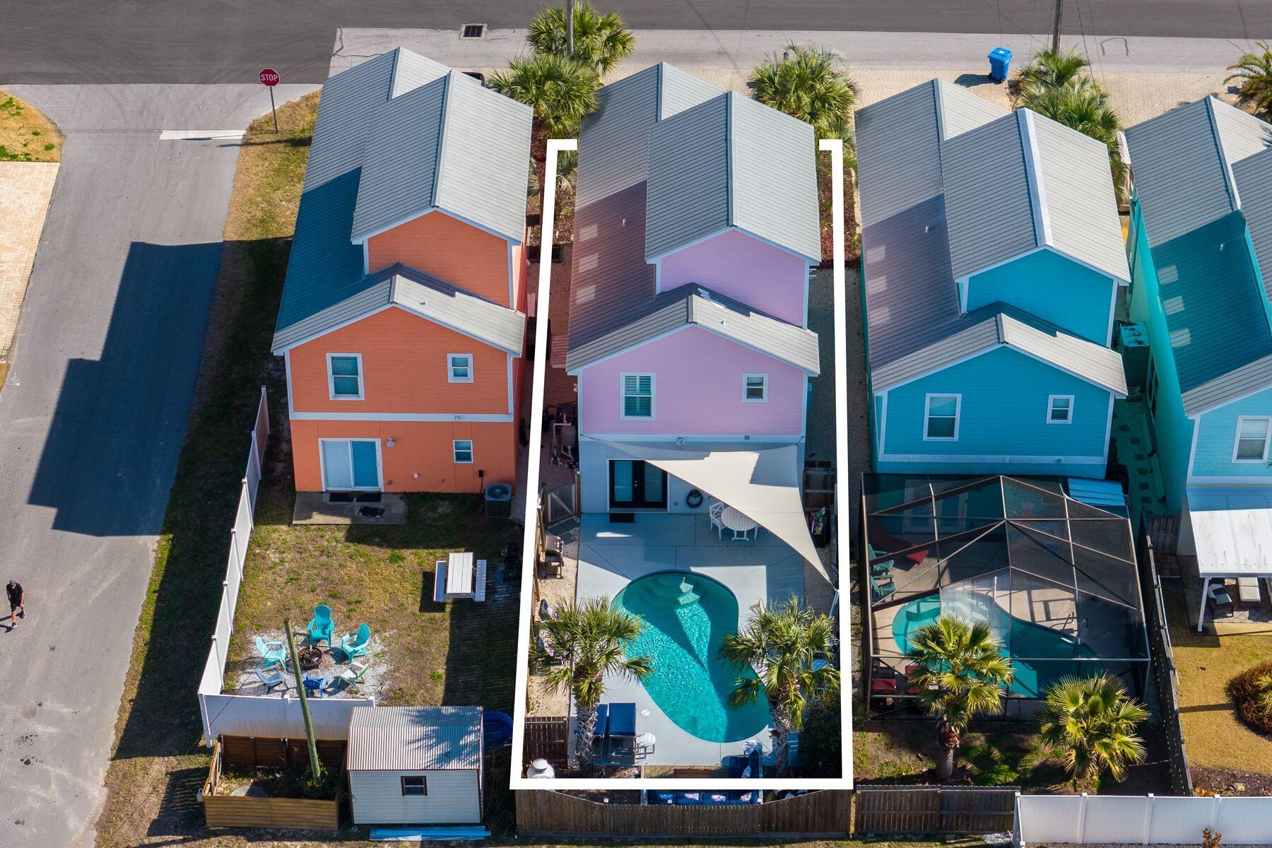 LAGUNA BEACH ESTATES - Residential