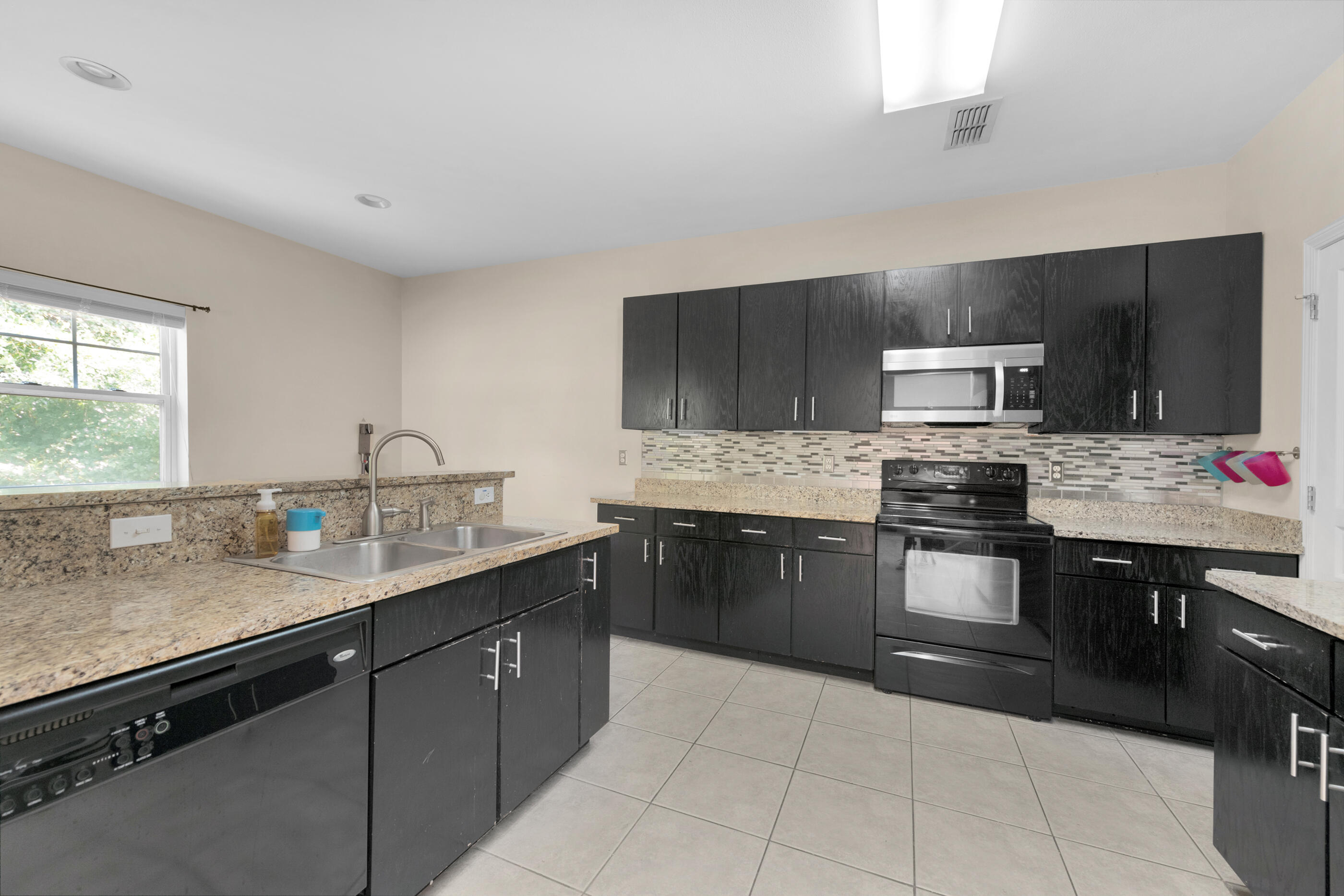 PLANTATION AT SANTA ROSA - Residential