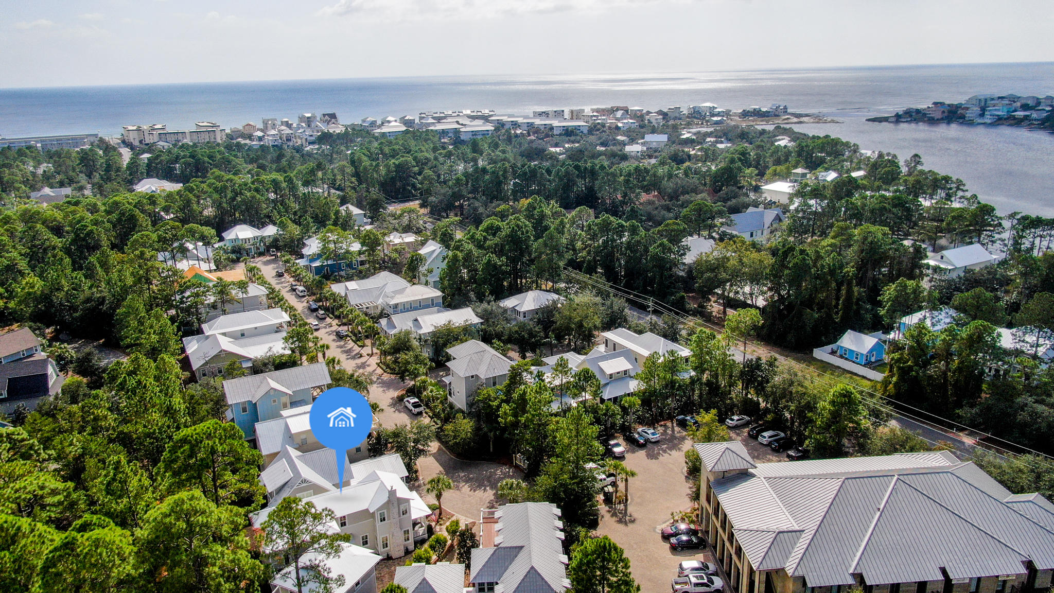 COTTAGES AT EASTERN LAKE - Residential