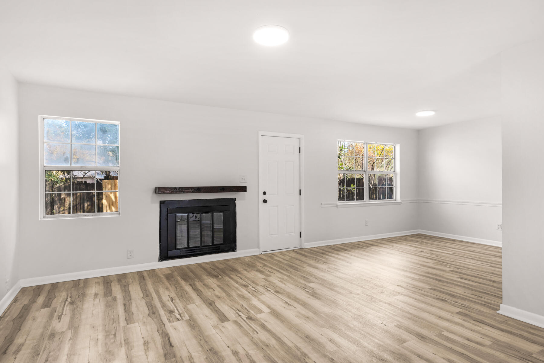 PINE MEADOWS - Residential