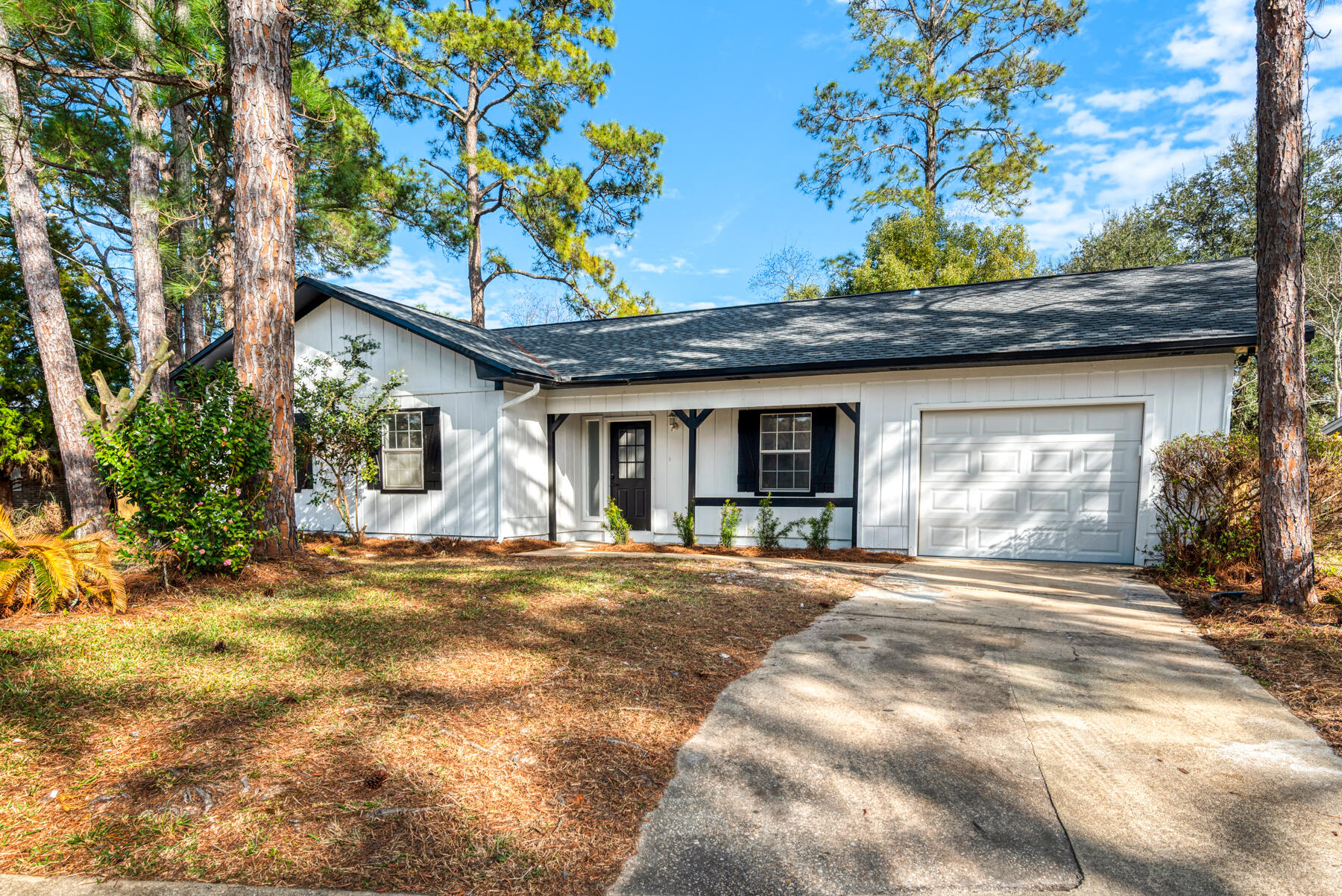 PINE MEADOWS - Residential