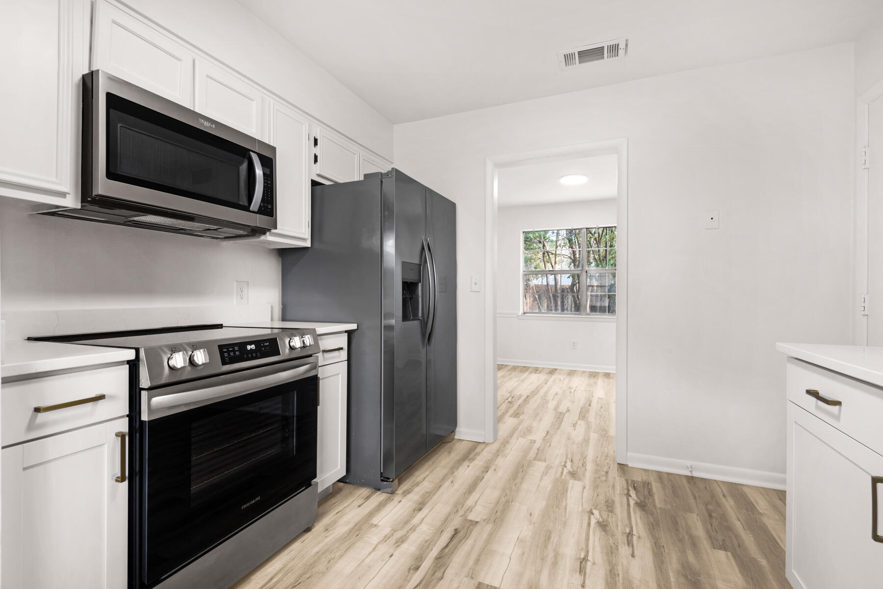 PINE MEADOWS - Residential